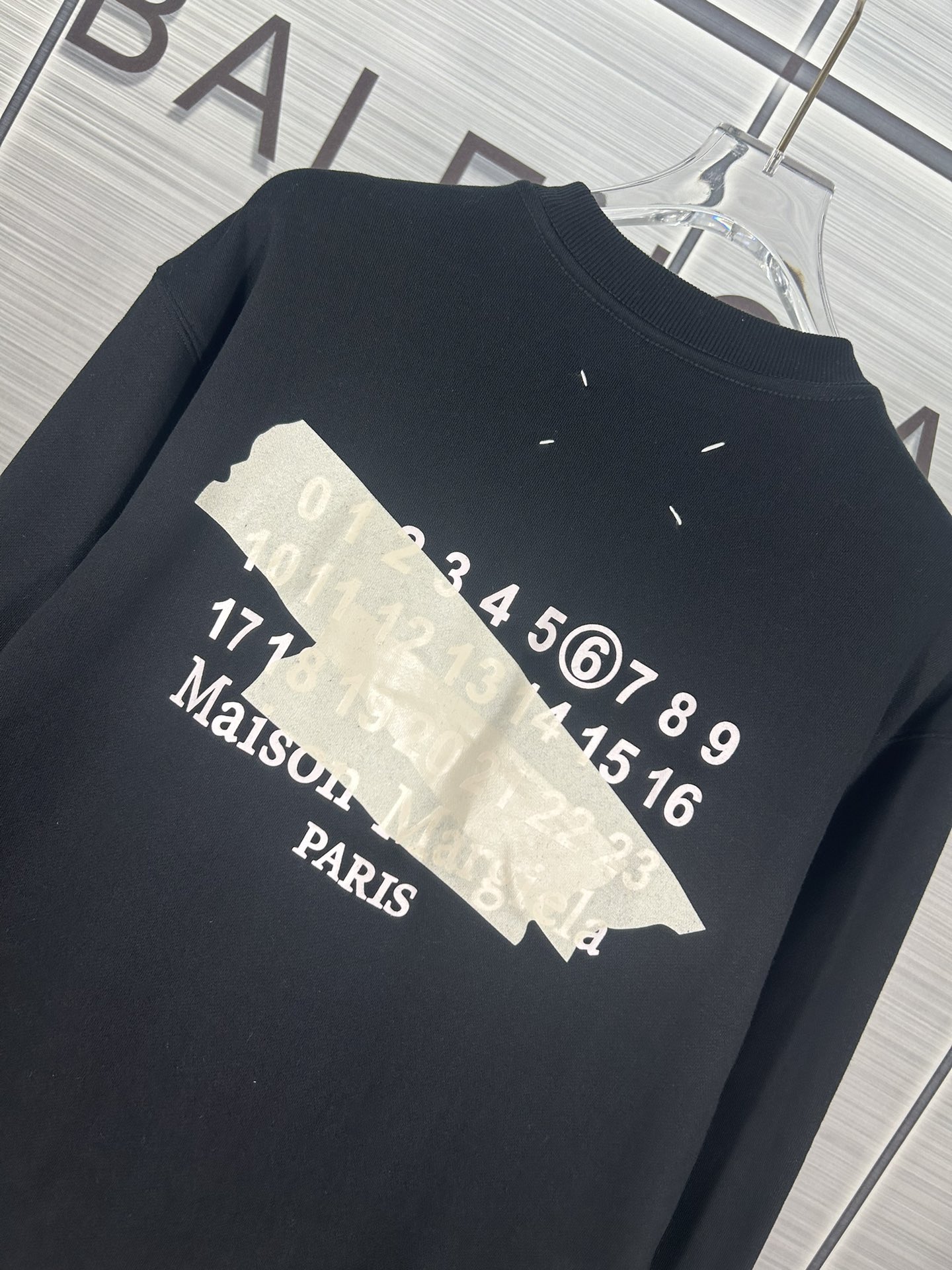 Maison Margiela MM6 Embroidered Cotton Oxen Shirt with 32 Pounds of Smooth Cotton - 图片 9