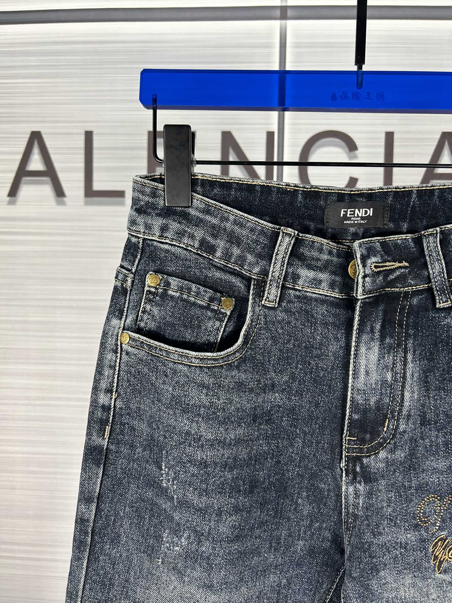 2024 Autumn Fendi High-Tech Micro-Flexible Jeans: Unique Design, Top-Grade Fabric - 图片 6