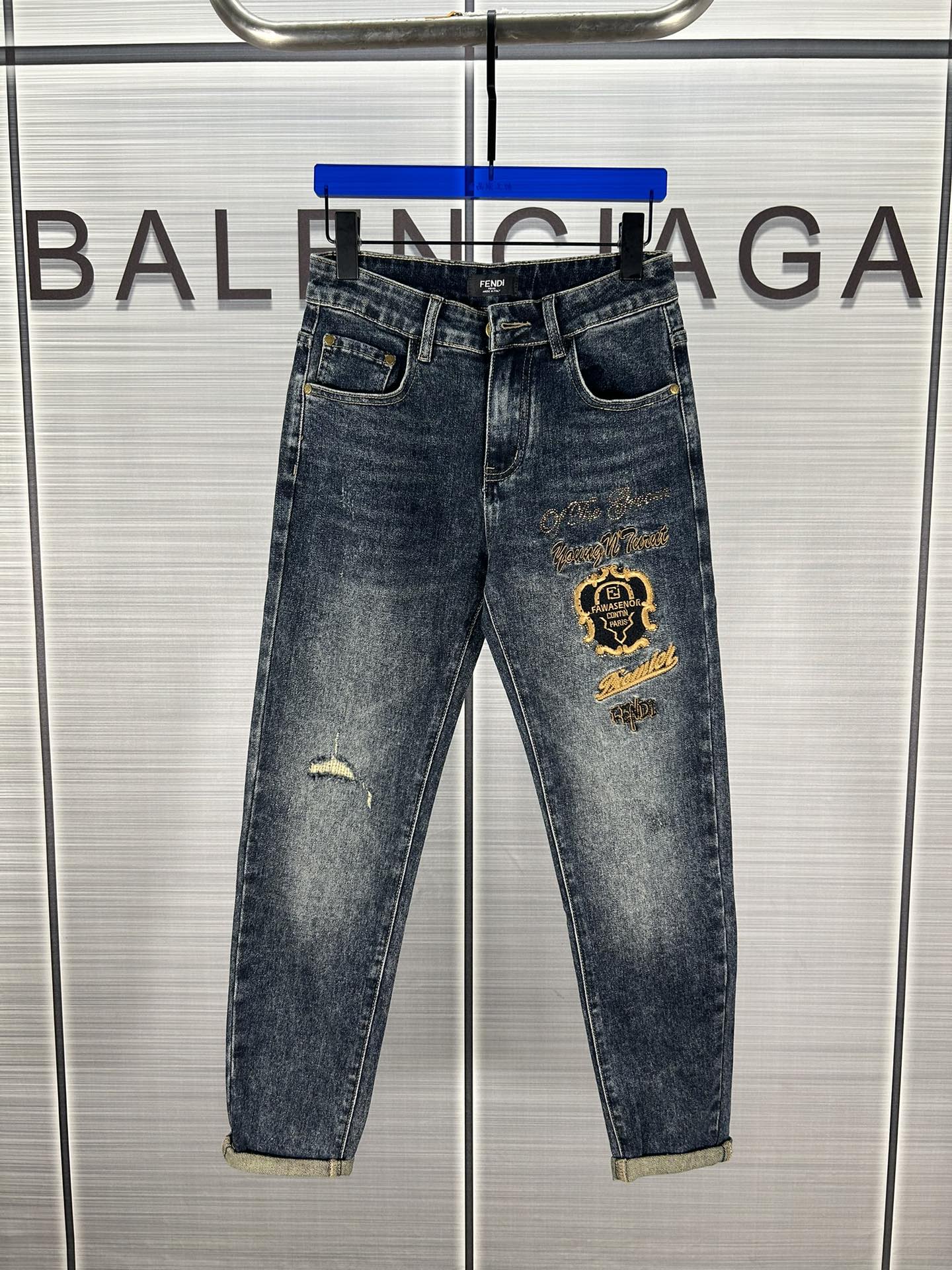 2024 Autumn Fendi High-Tech Micro-Flexible Jeans: Unique Design, Top-Grade Fabric - 图片 1