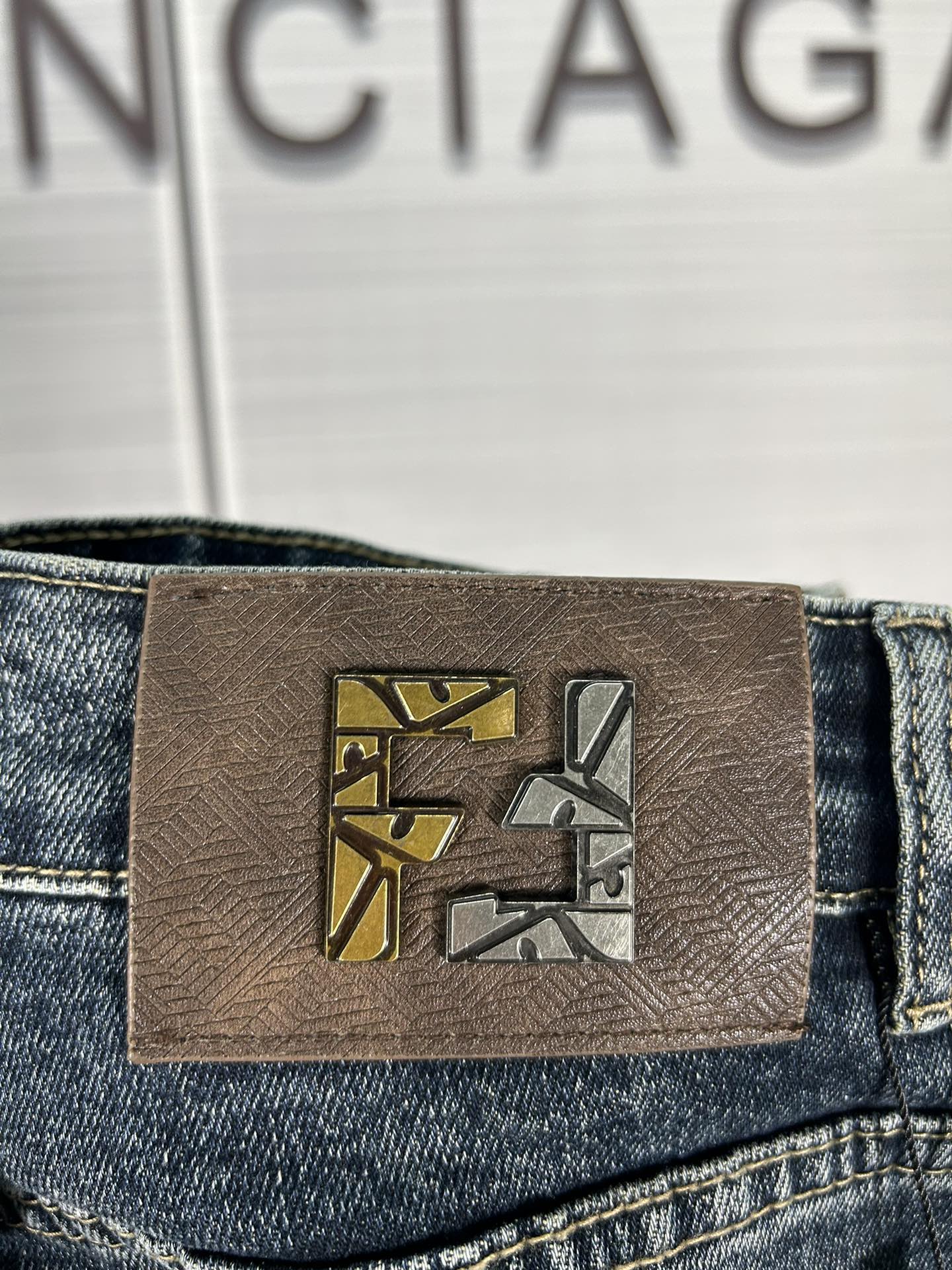 2024 Autumn Fendi High-Tech Micro-Flexible Jeans: Unique Design, Top-Grade Fabric - 图片 3