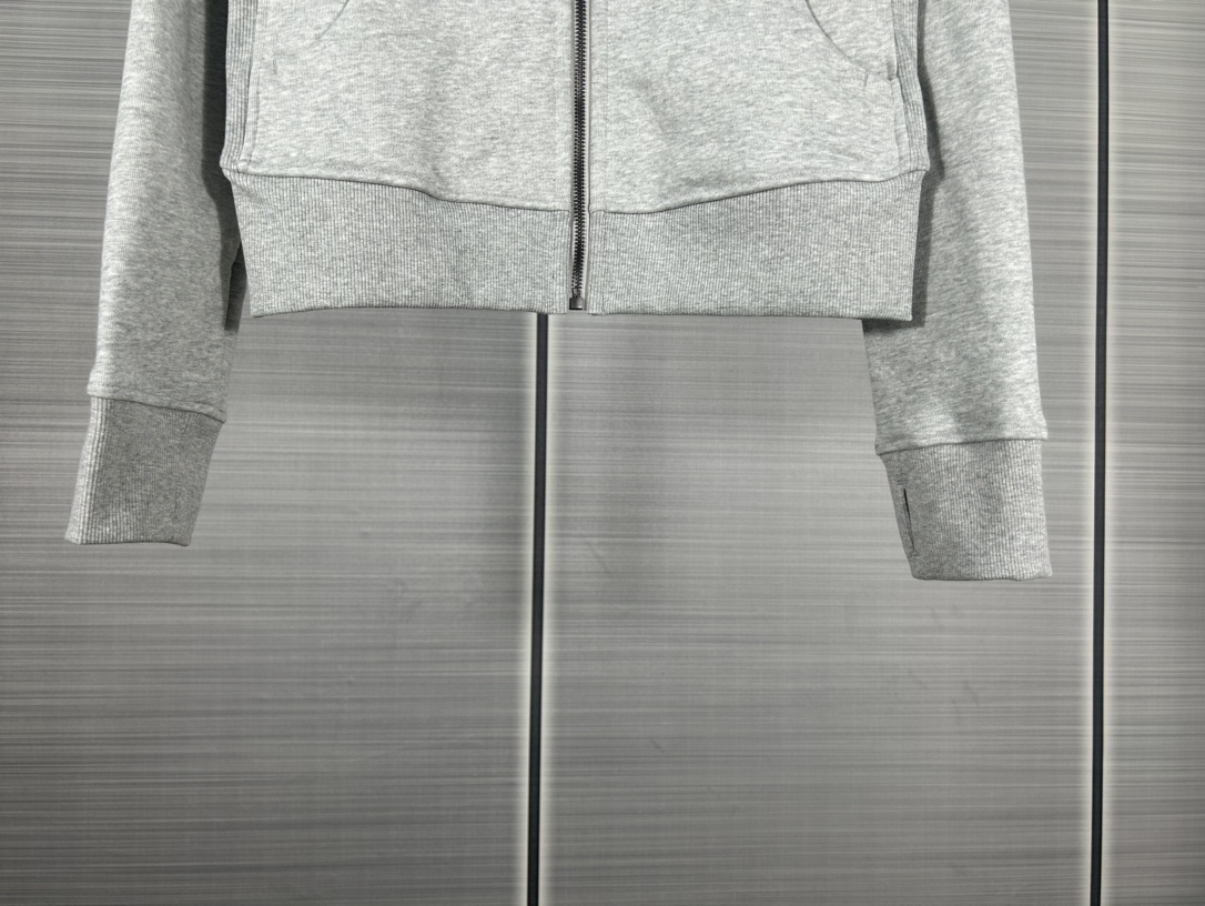 Lulu Scuba Chain Hoodie: Comfortable and Stylish with Tweed Details. - 图片 7
