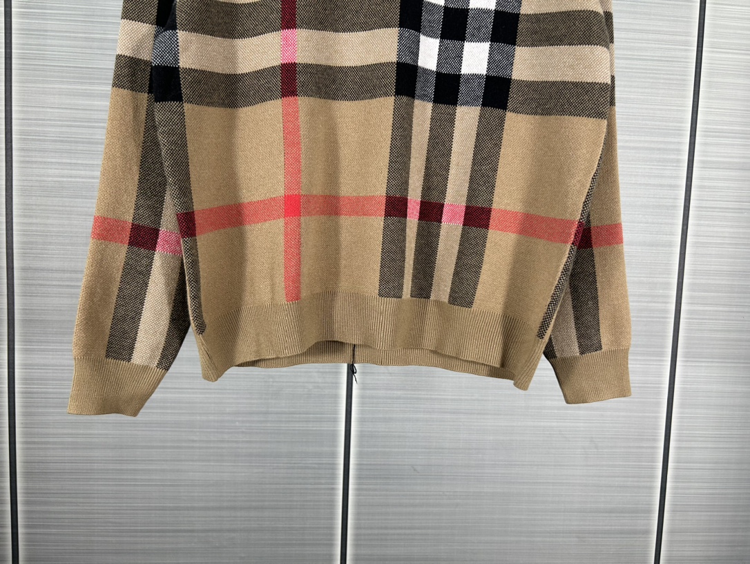 2024 Burberry/Barberley Round-Clip Sweater in High Quality for Same-Sex, Multiple Sizes Available - 图片 9