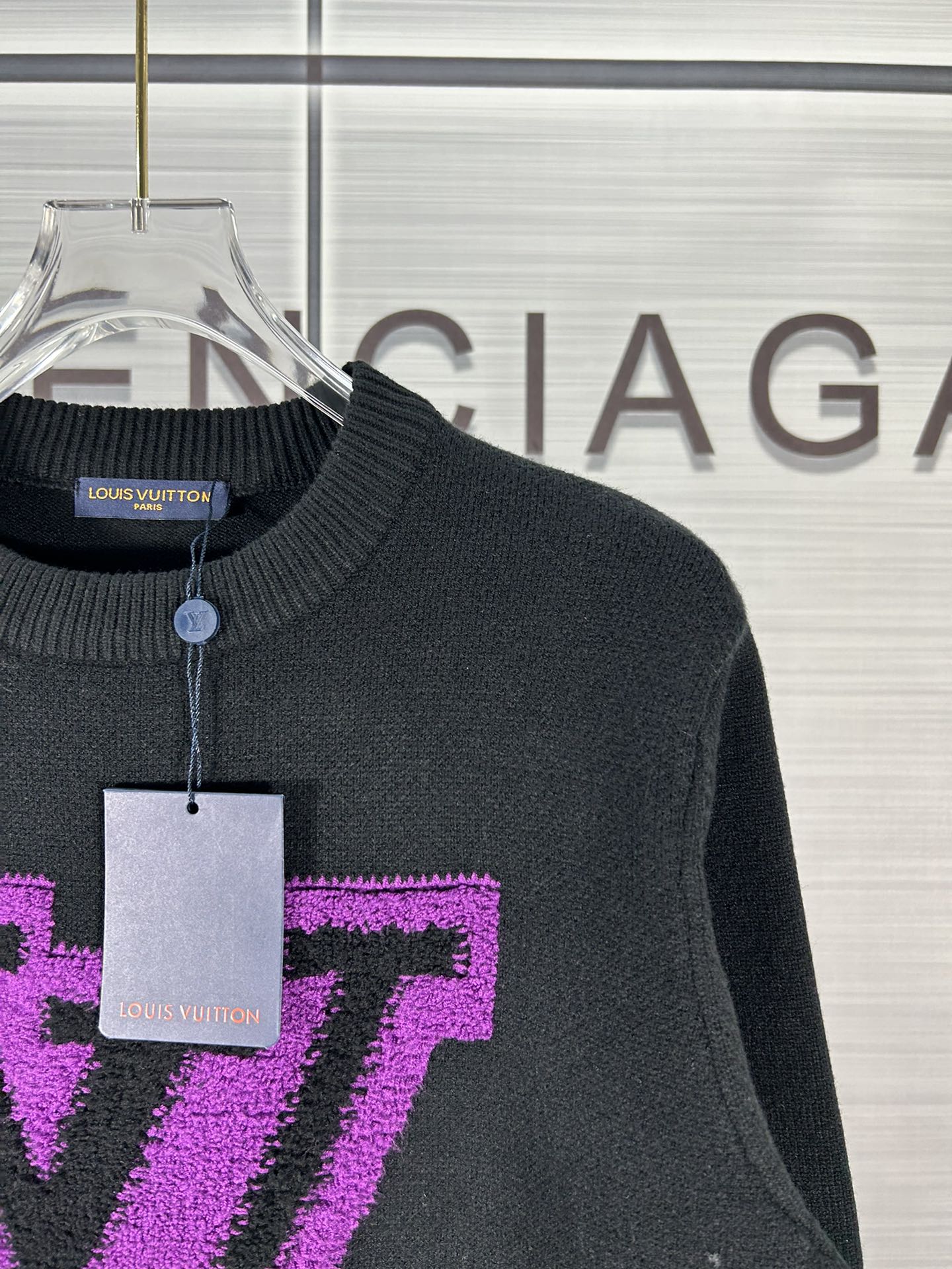 2024 Louis Vuitton Long-Sleeved Hairshirt Collection: Quality Detail for Same-Sex Couples - 图片 7