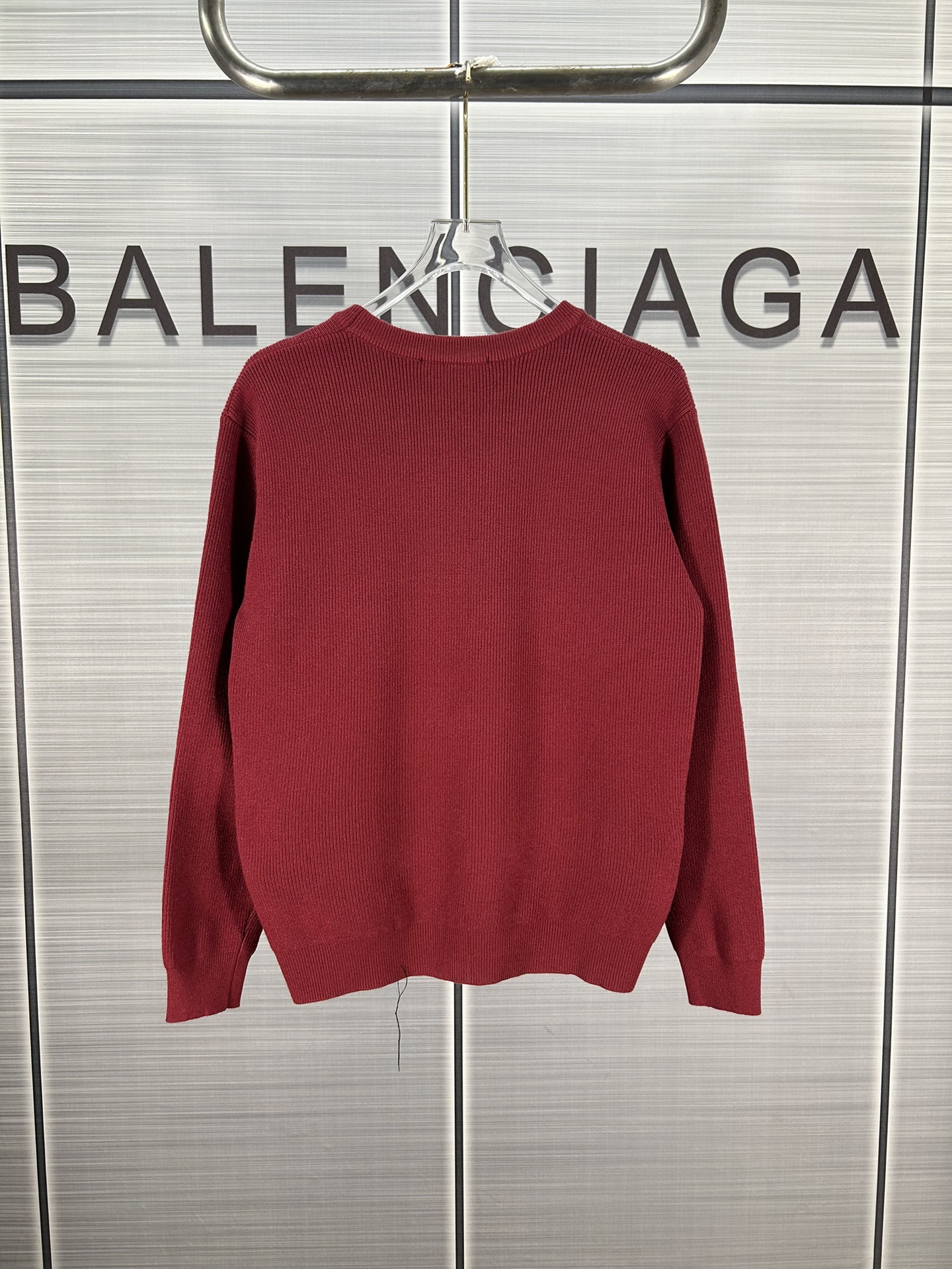 2024 Autumn GUCCI Knitwear Collection: Black and Red, Gender-Neutral Sizes XS-L, Emphasizing Quality and Detail - 图片 2