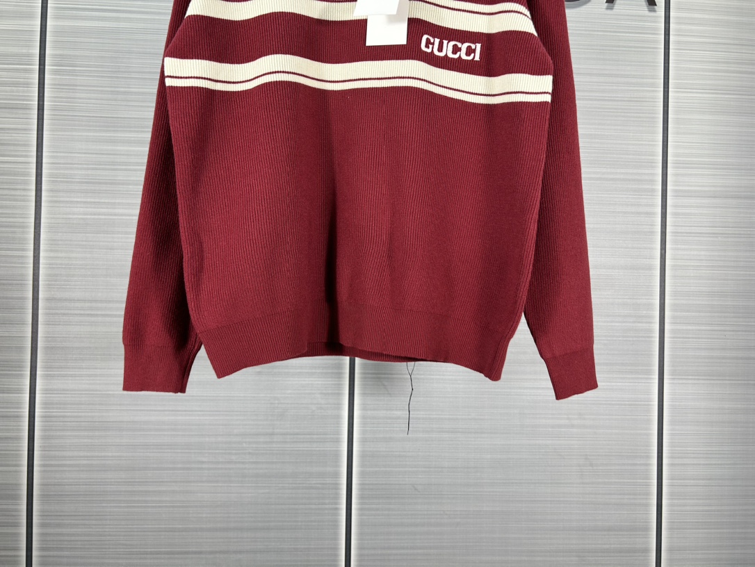 2024 Autumn GUCCI Knitwear Collection: Black and Red, Gender-Neutral Sizes XS-L, Emphasizing Quality and Detail - 图片 7