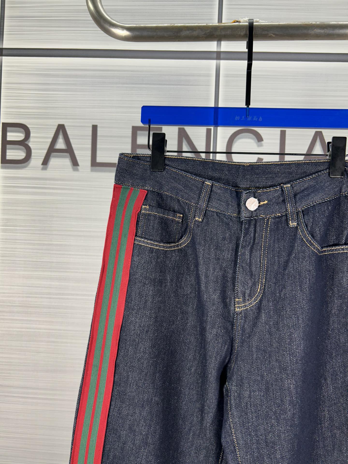 New Fall 2024 Gucci Jeans: Water-Washed, Overseas-Made, Supercomfort Design! - 图片 4