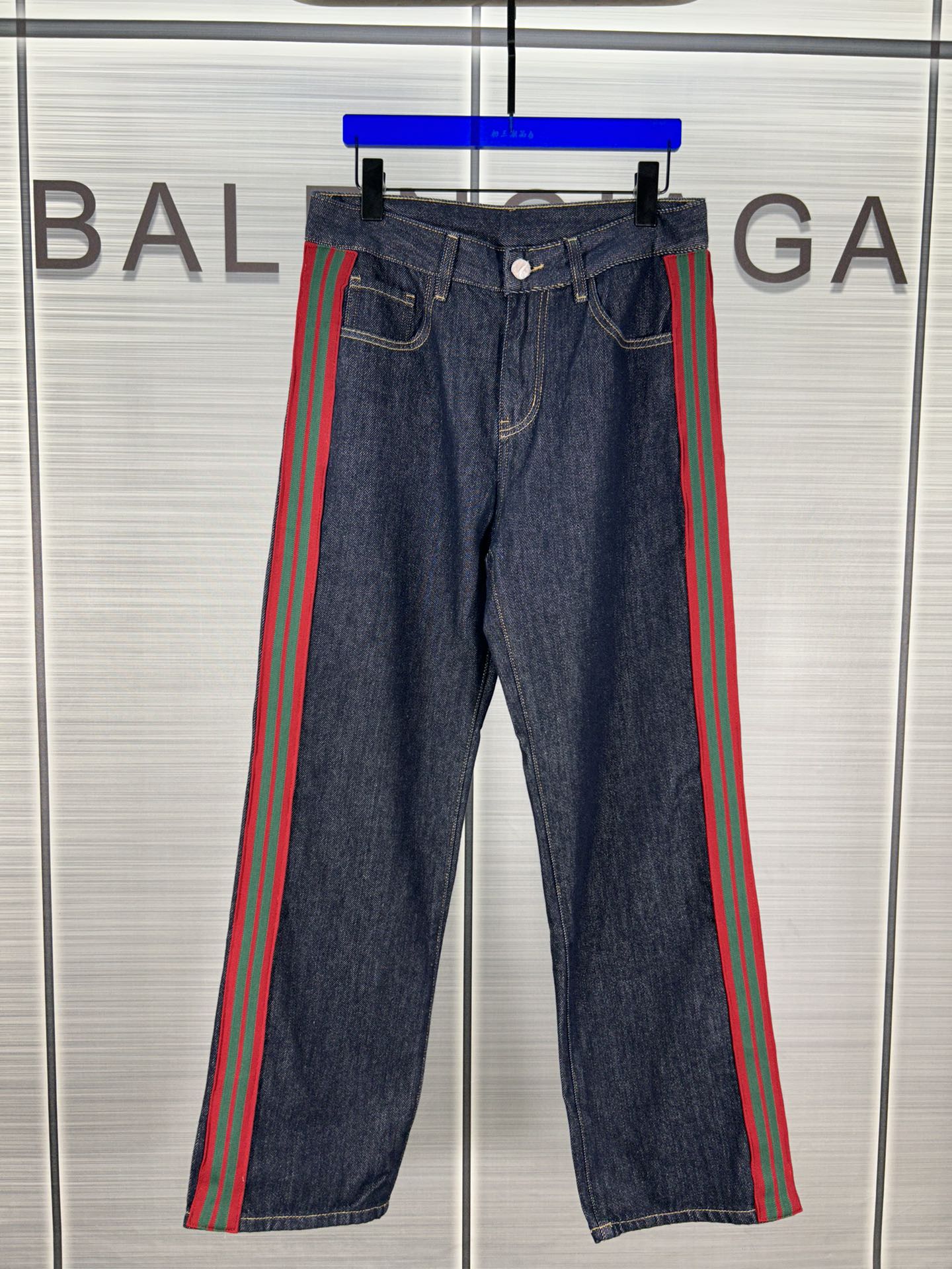 New Fall 2024 Gucci Jeans: Water-Washed, Overseas-Made, Supercomfort Design!