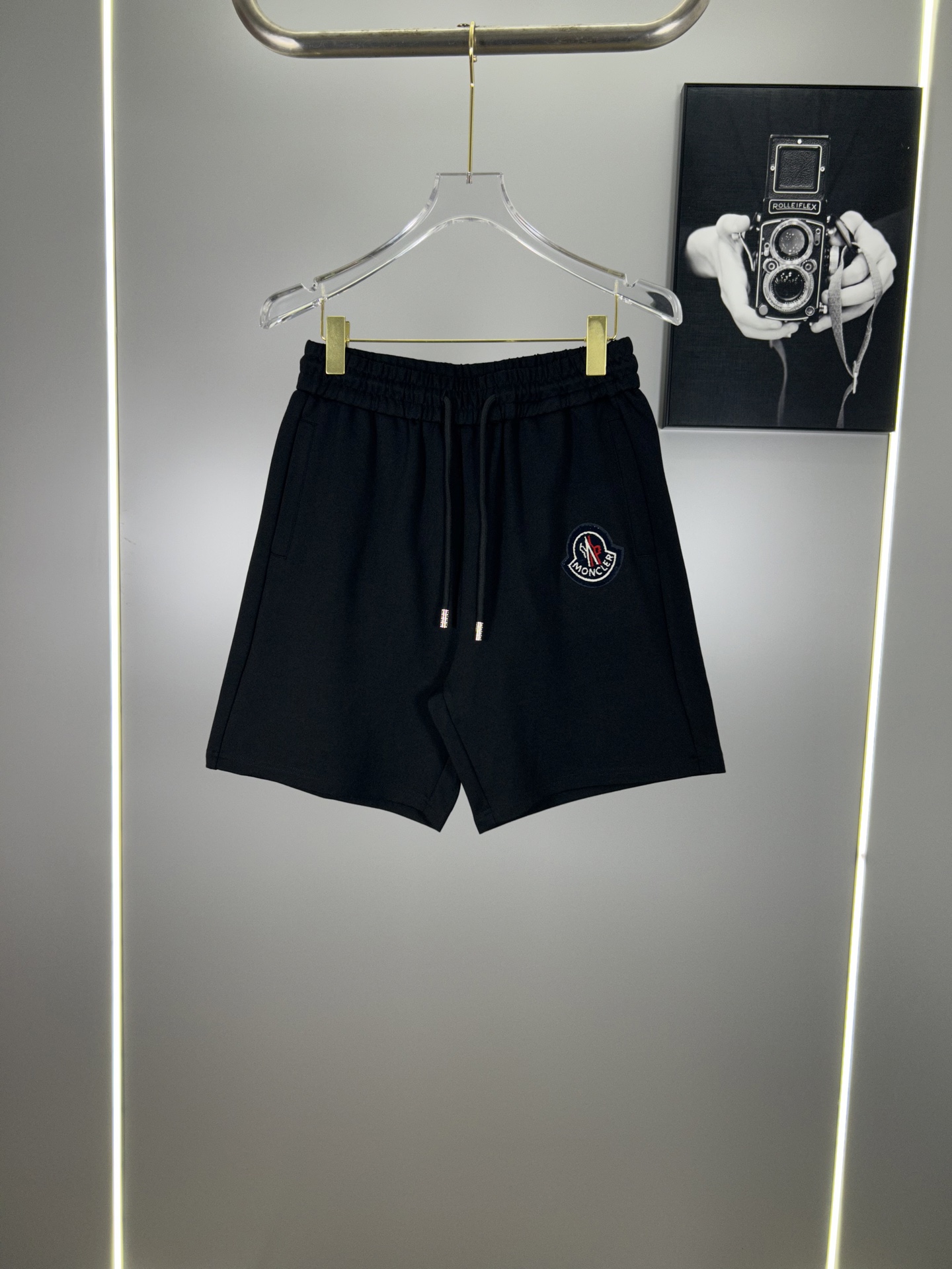High-End Moncler 2025s Leisure Sports Shorts in High-Intensity Fabric, Modern Classic Urban Style