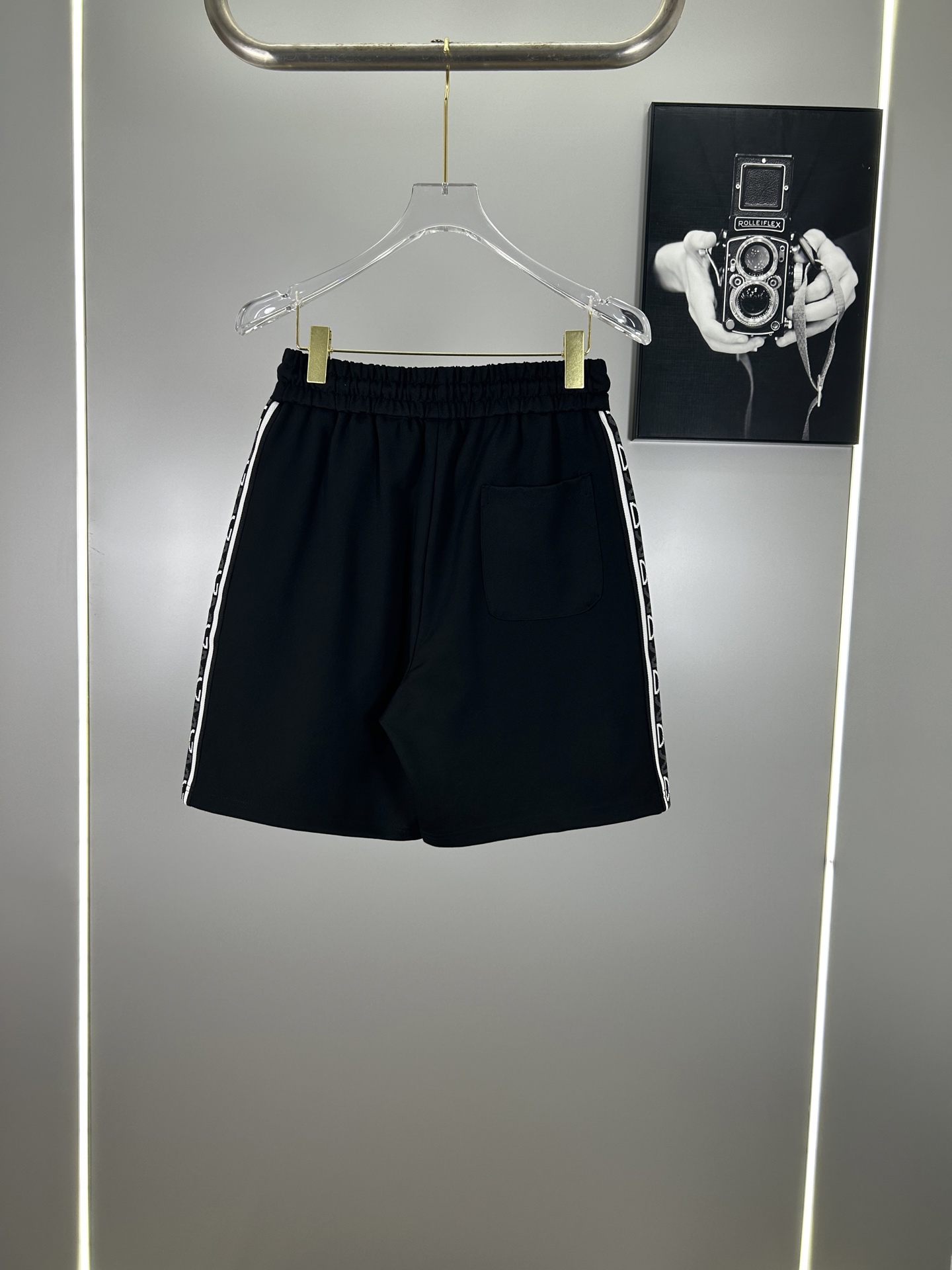 High-End Dior 2025s Leisure Sports Shorts in High-Intensity Fabric: Review & Features - 图片 2