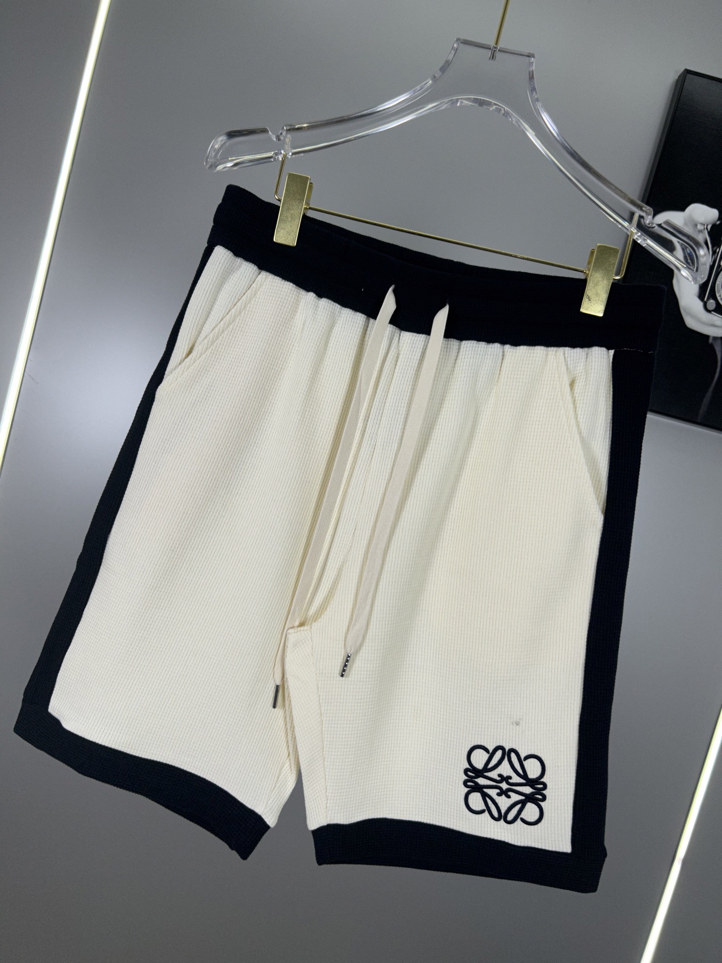 Loywe’s Classic Loose Synchronized Shorts: High-End Cotton Waffle Fabric, Os Version. - 图片 3