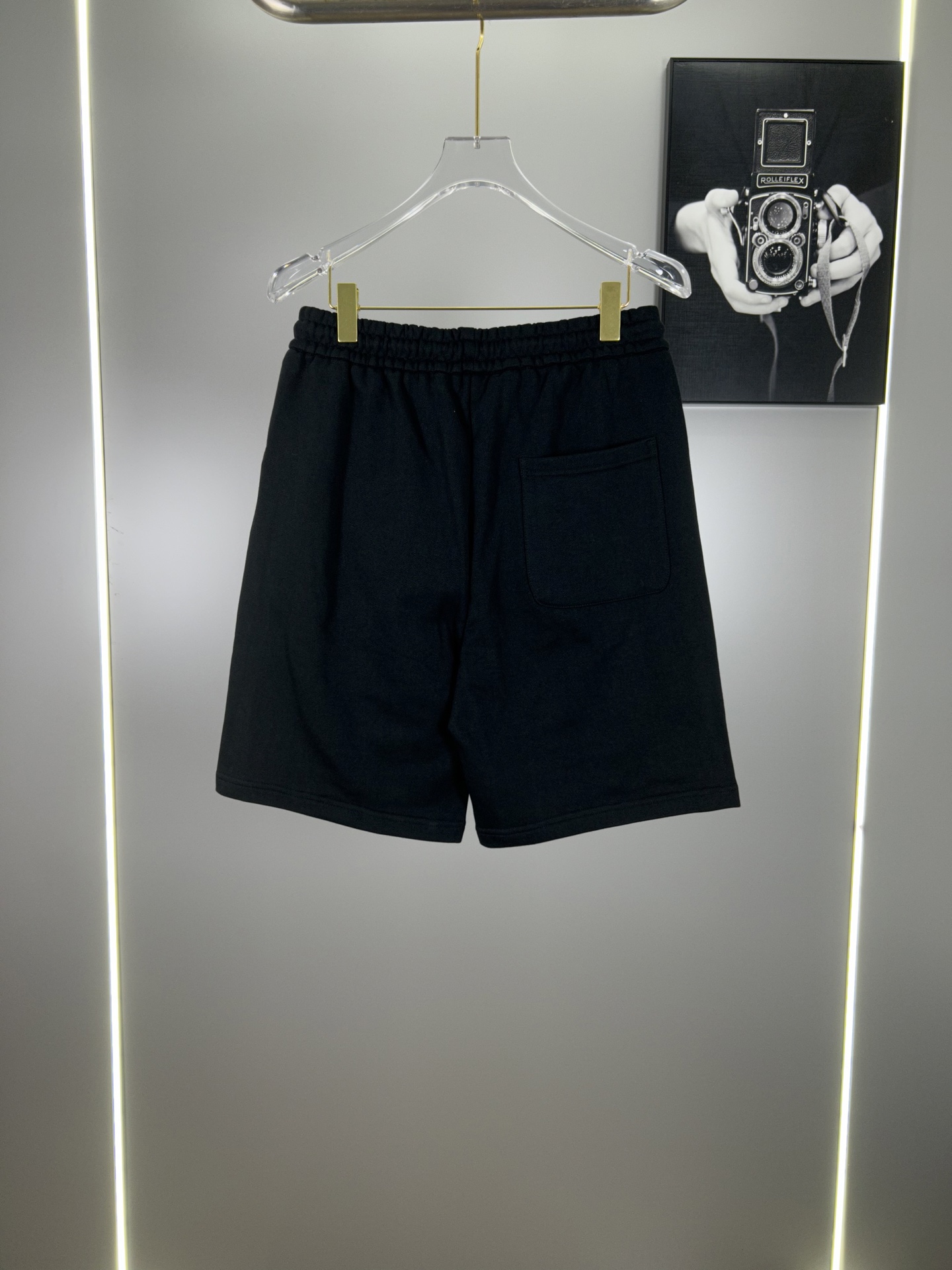 FENDI FEENDI LEFTLOXO Classic Synchronised Shorts in High-End Cotton Fabric - 图片 2
