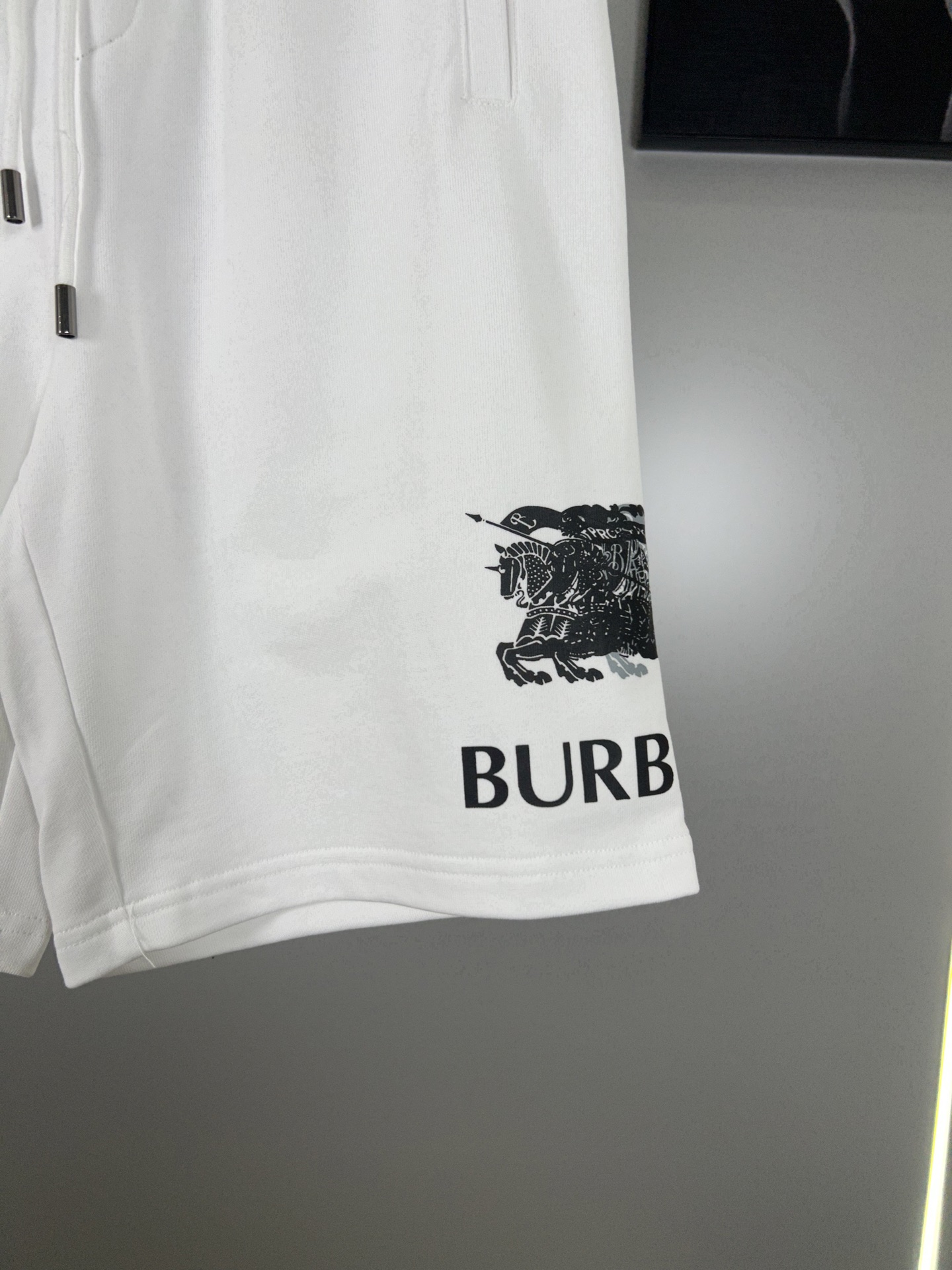 High-End 242 Pablo BBR Sync Shorts with Classic Design and Premium Fabric - 图片 4