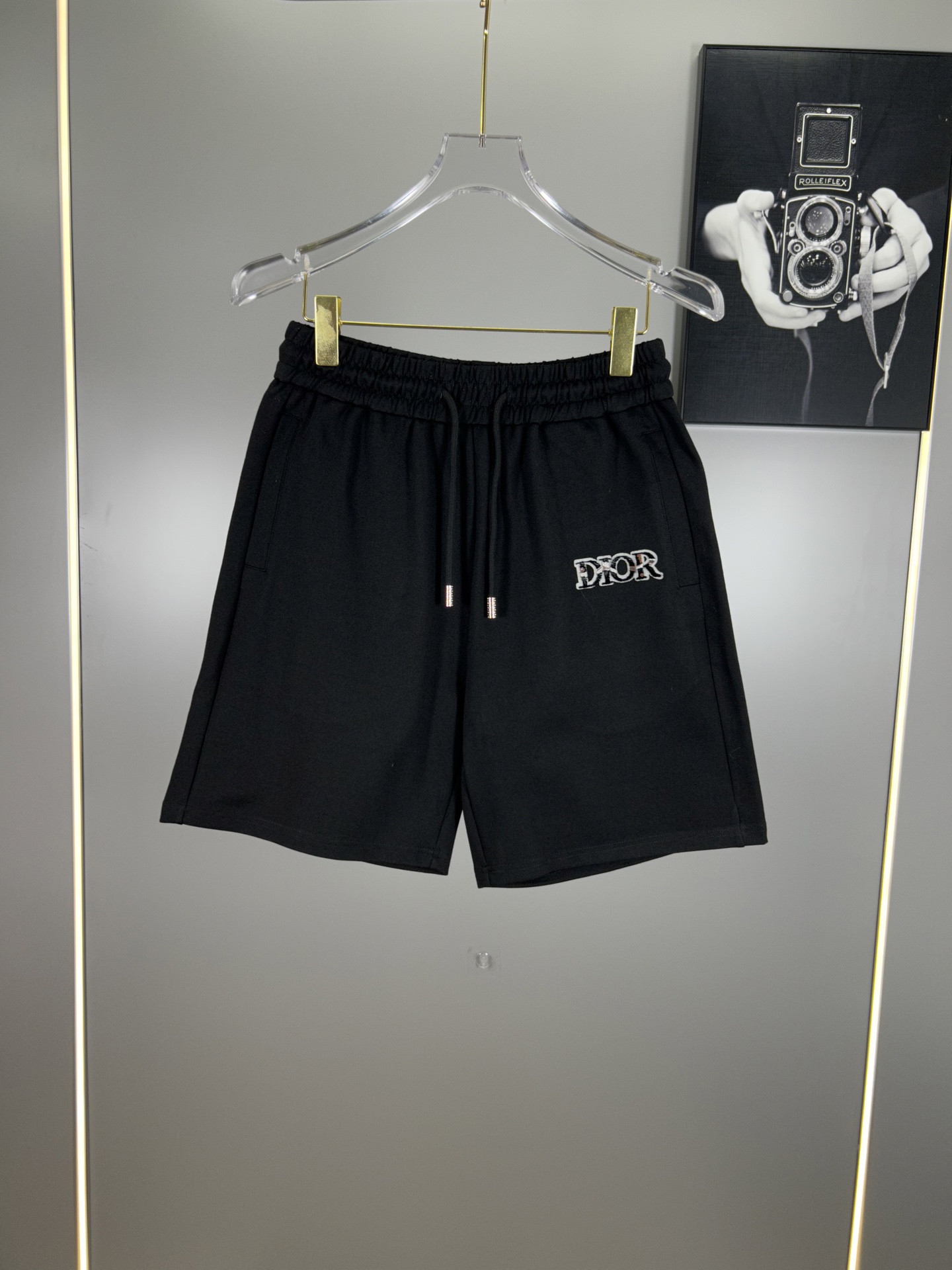 P115 (versión de especificación original de gama alta) Productos del canal comercial Dior simple 2025ss. Los pantalones…