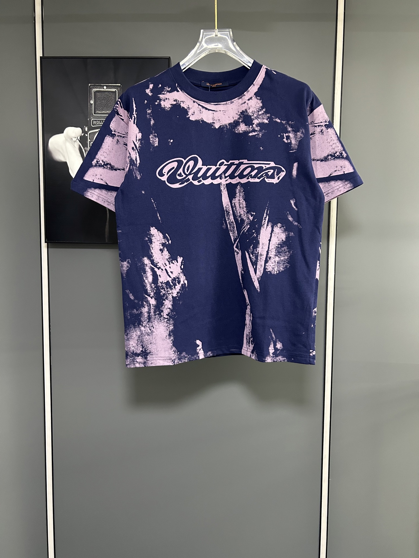 P85 Louis Vuitton/Louis Vuitton Camiseta de manga corta con cuello redondo de 320 g de alta calidad Marca clásica 1V Lu…