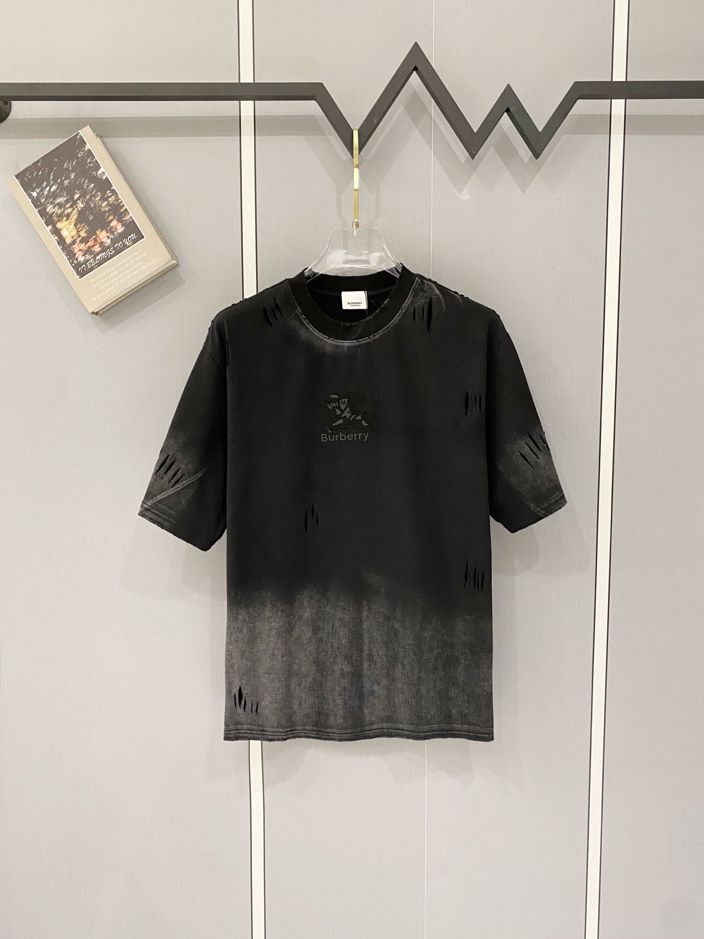 P115 2026 Primavera y verano BBR Burberry nivel de mostrador artesanía pesada desgastado lavado viejo bordado clásico v…