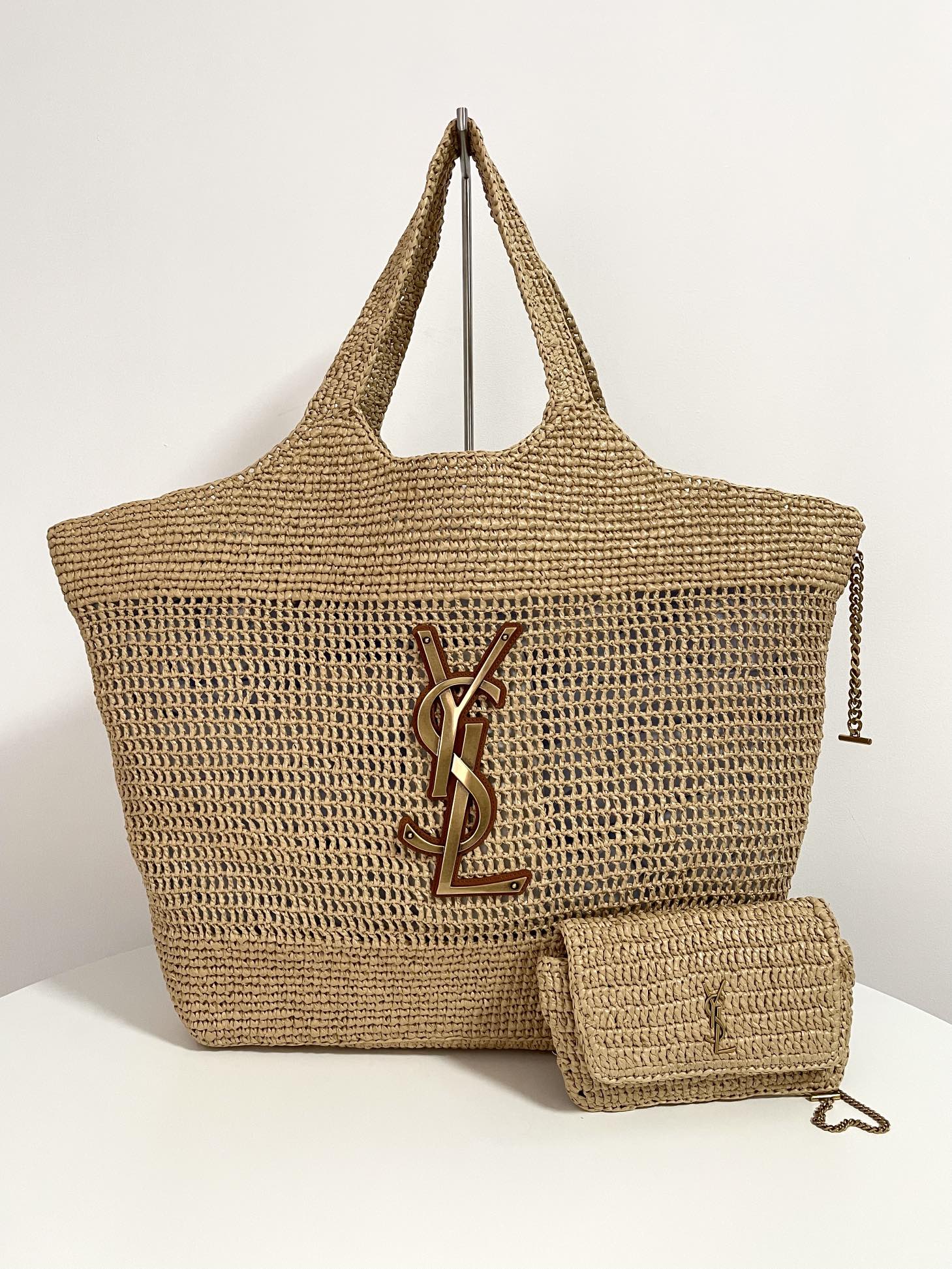 Yves Saint Laurent Taschen Handtaschen Raffia Stroh gewebt Frühling/Sommer Kollektion