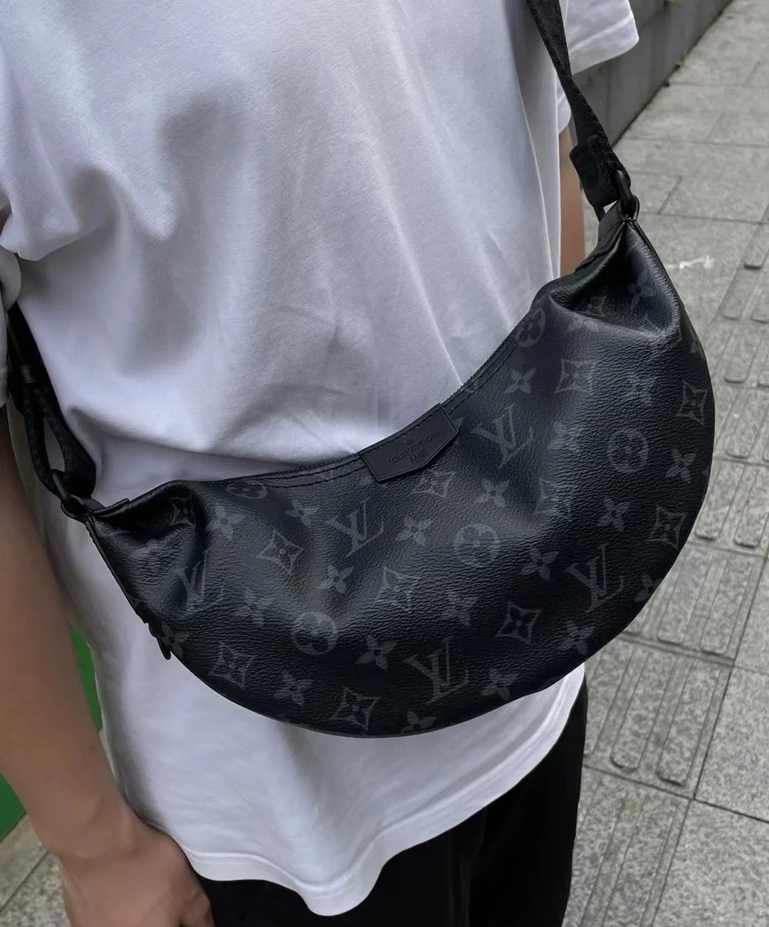 Louis Vuitton [HAMAC Small Handbag] M47158 Black Flower So Handsome