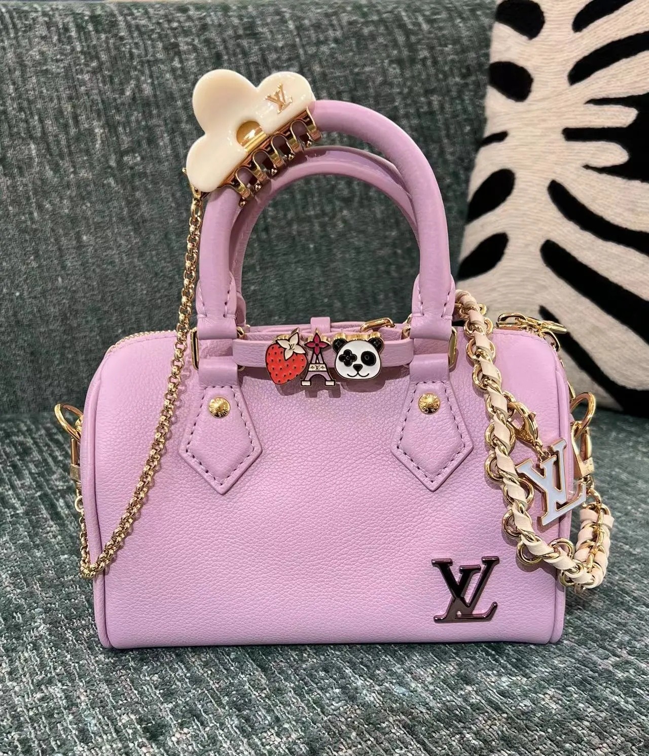 Louis Vuitton LV Speedy Faux
 Sacs À Main La couleur violette M24598