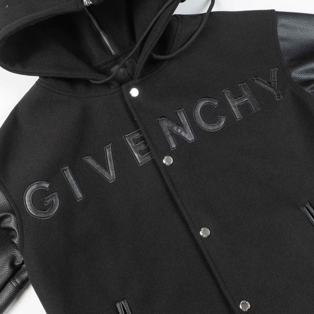 Fashion Highlights: GVC Baseball Jacket, Laser-Burned Parchment, Hat Zipper, Tweed Leather Combination. - 图片 3