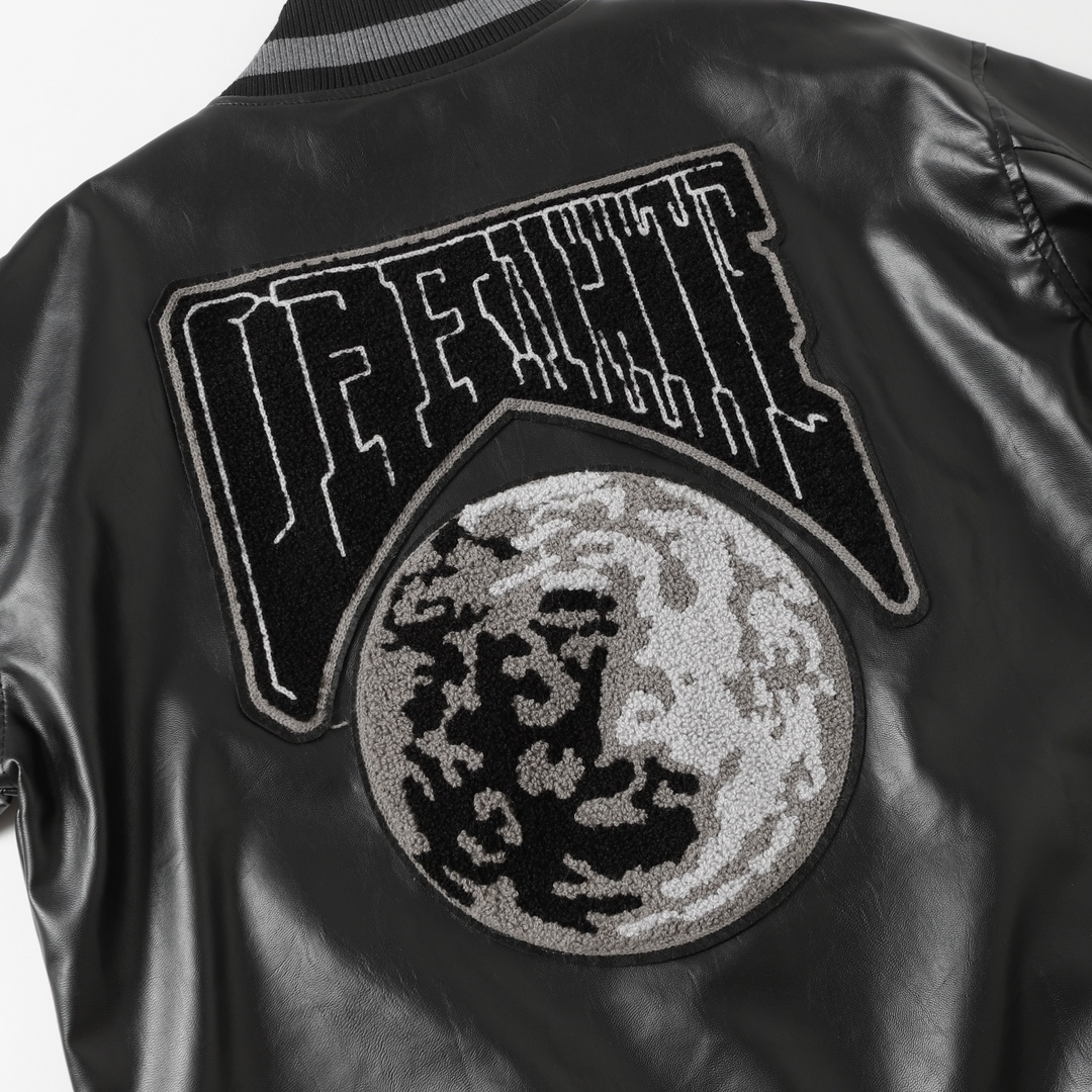 Towel Embroidered Pup Fabric Jacket in Multiple Sizes - 图片 8