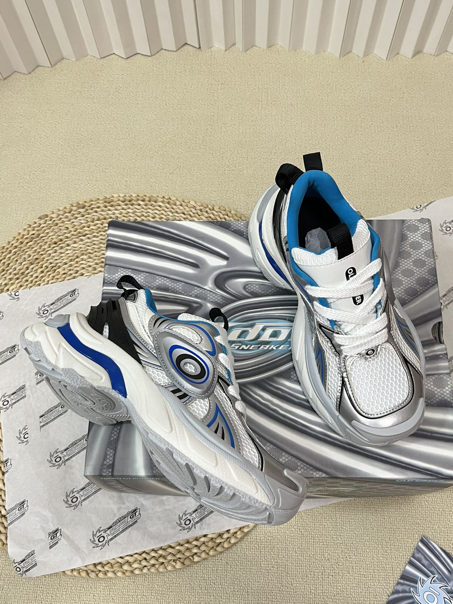 P714: OLD Order Turbo Shoes – Latest Blast with Dad’s Sneakers on Line 23SS - 图片 3