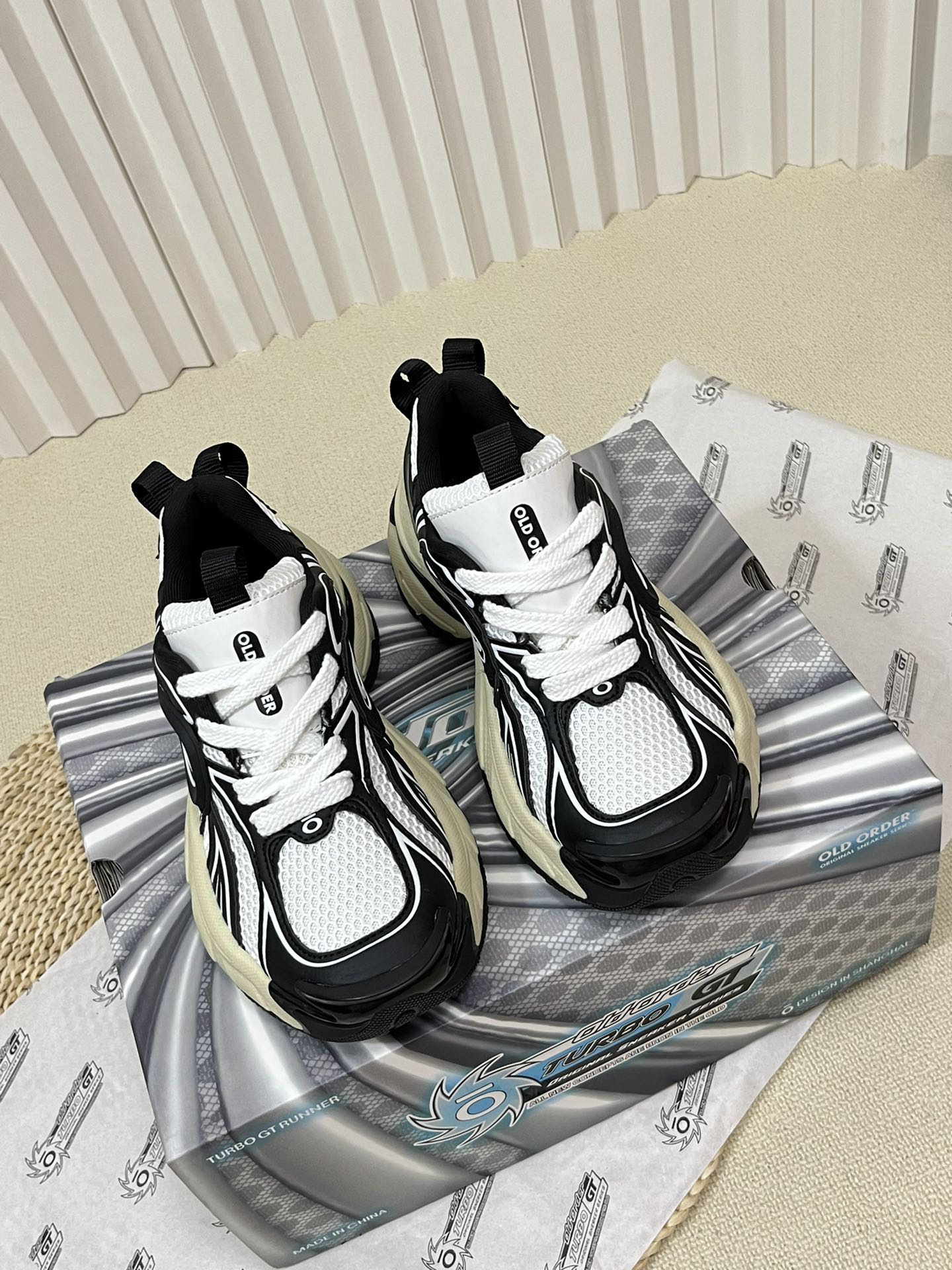 P714: OLD Order Turbo Shoes – Latest Blast in 23SS’s Dad’s Sneakers