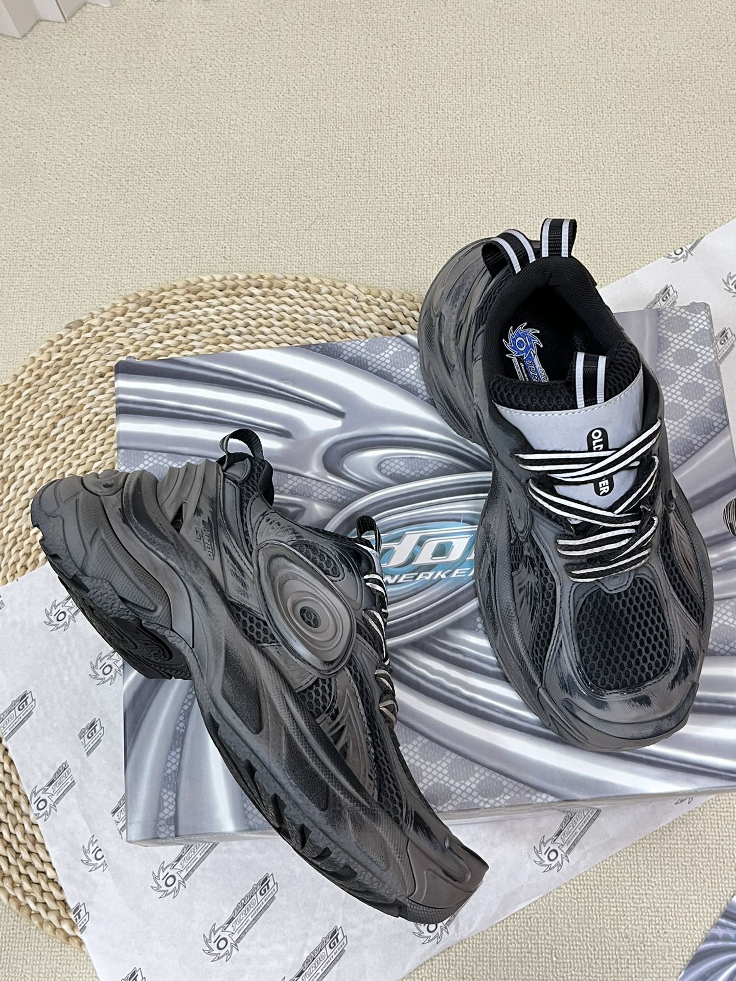 P714: Old Order Turbo Shoes in 23SS Collection Highlight Dad’s Sneaker Style - 图片 4