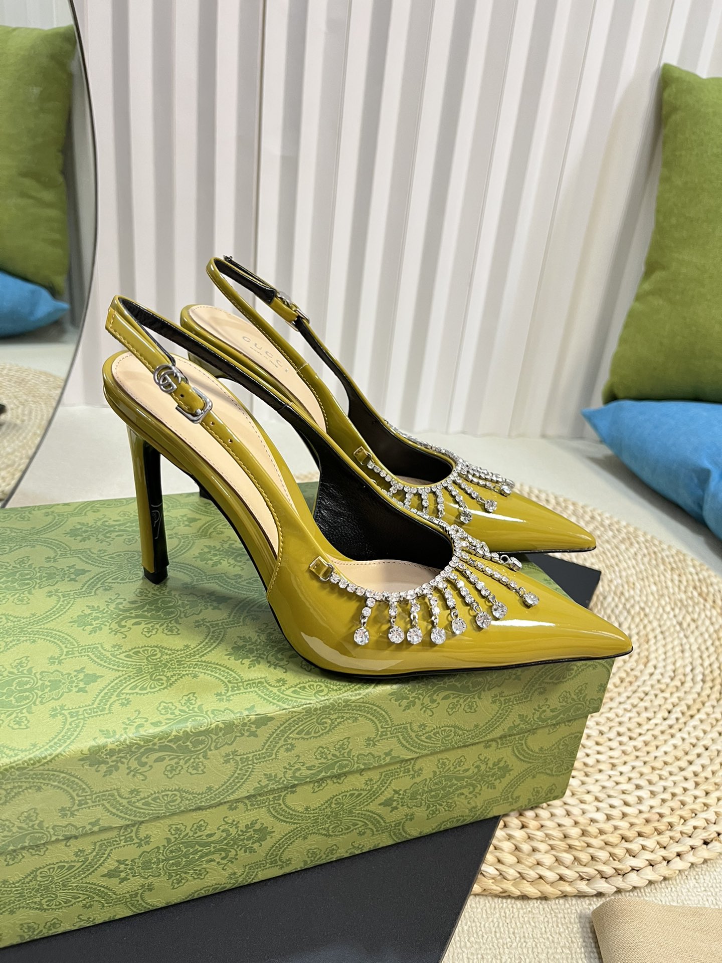 [Gucci Women