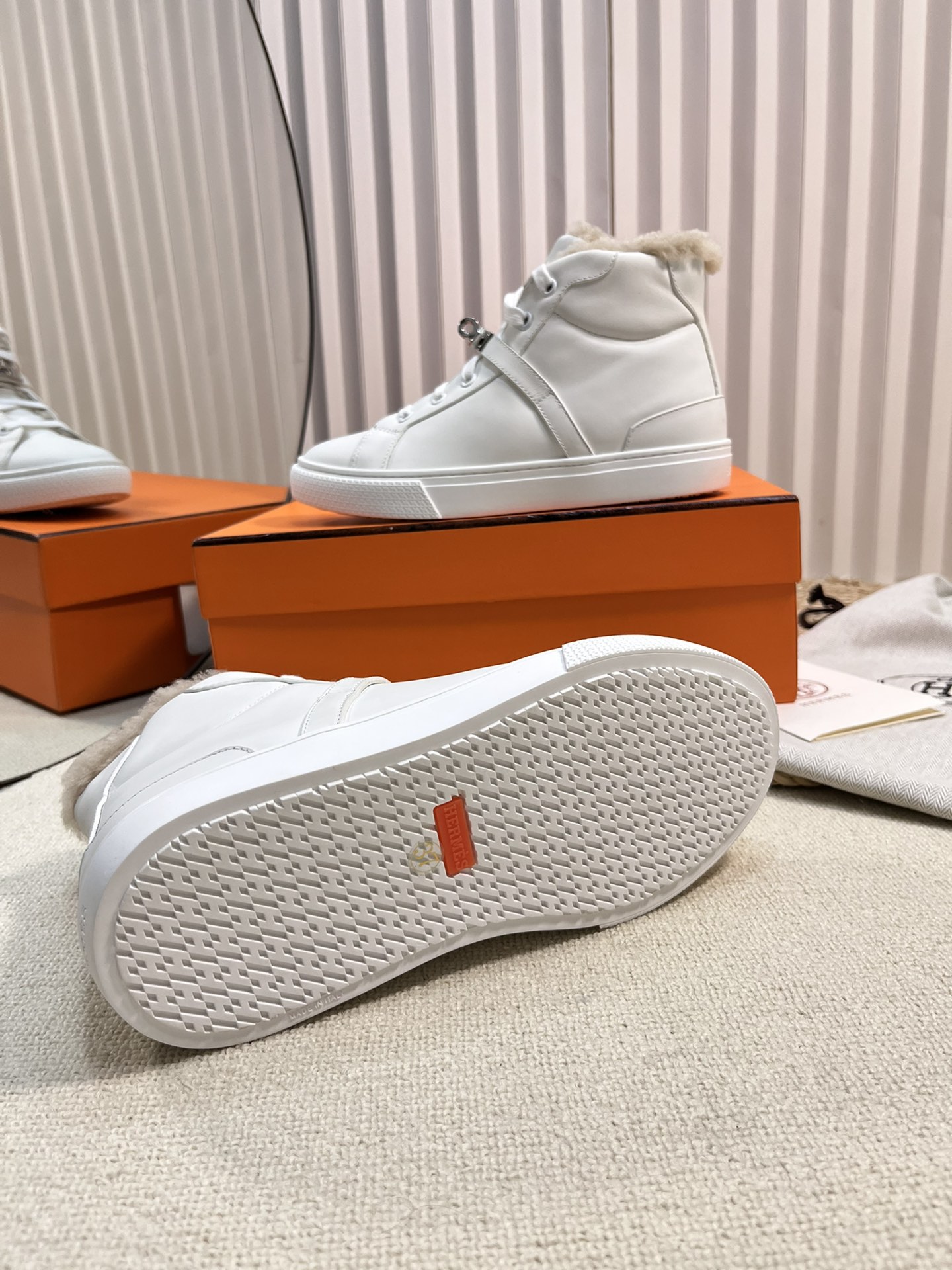 Hermès Classic Luxury Leather Shoe Loafer Ref.1F4E3679 9