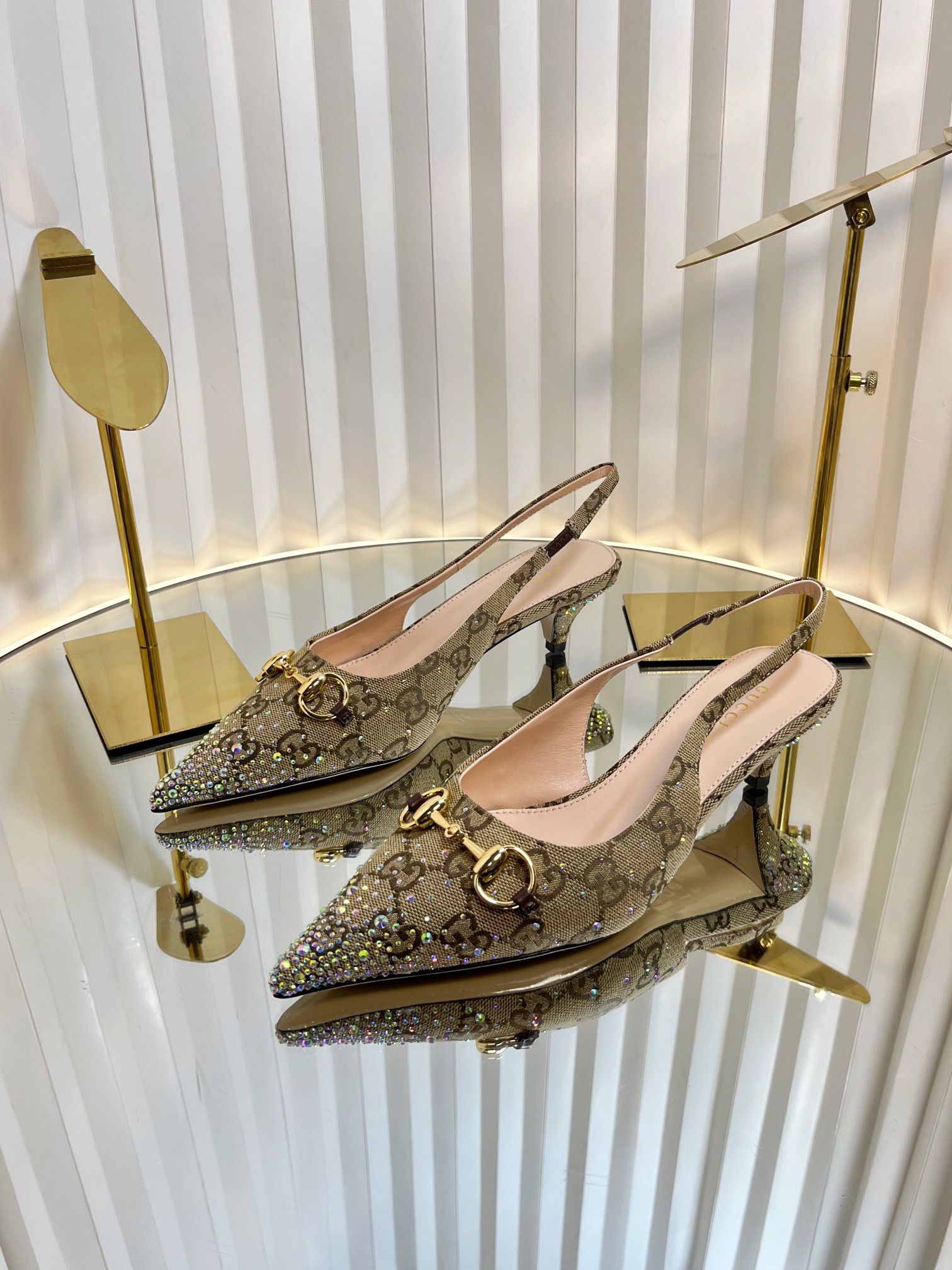 [Gucci Women