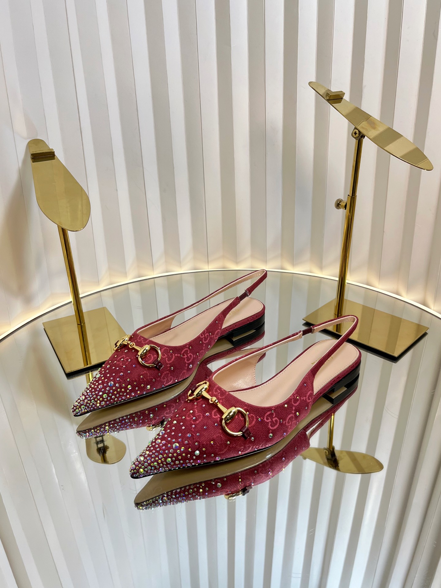 [Gucci Women