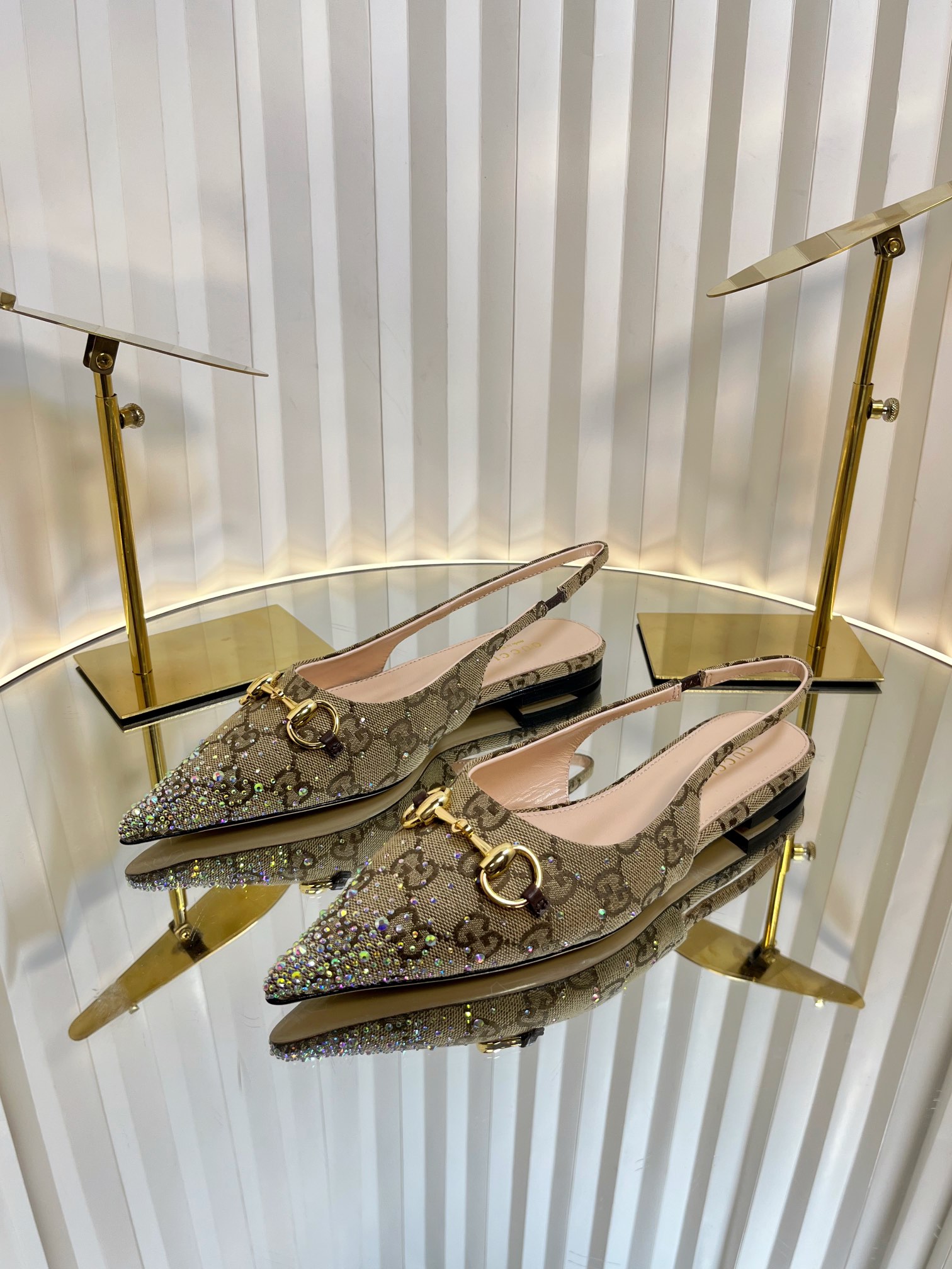 [Gucci Women