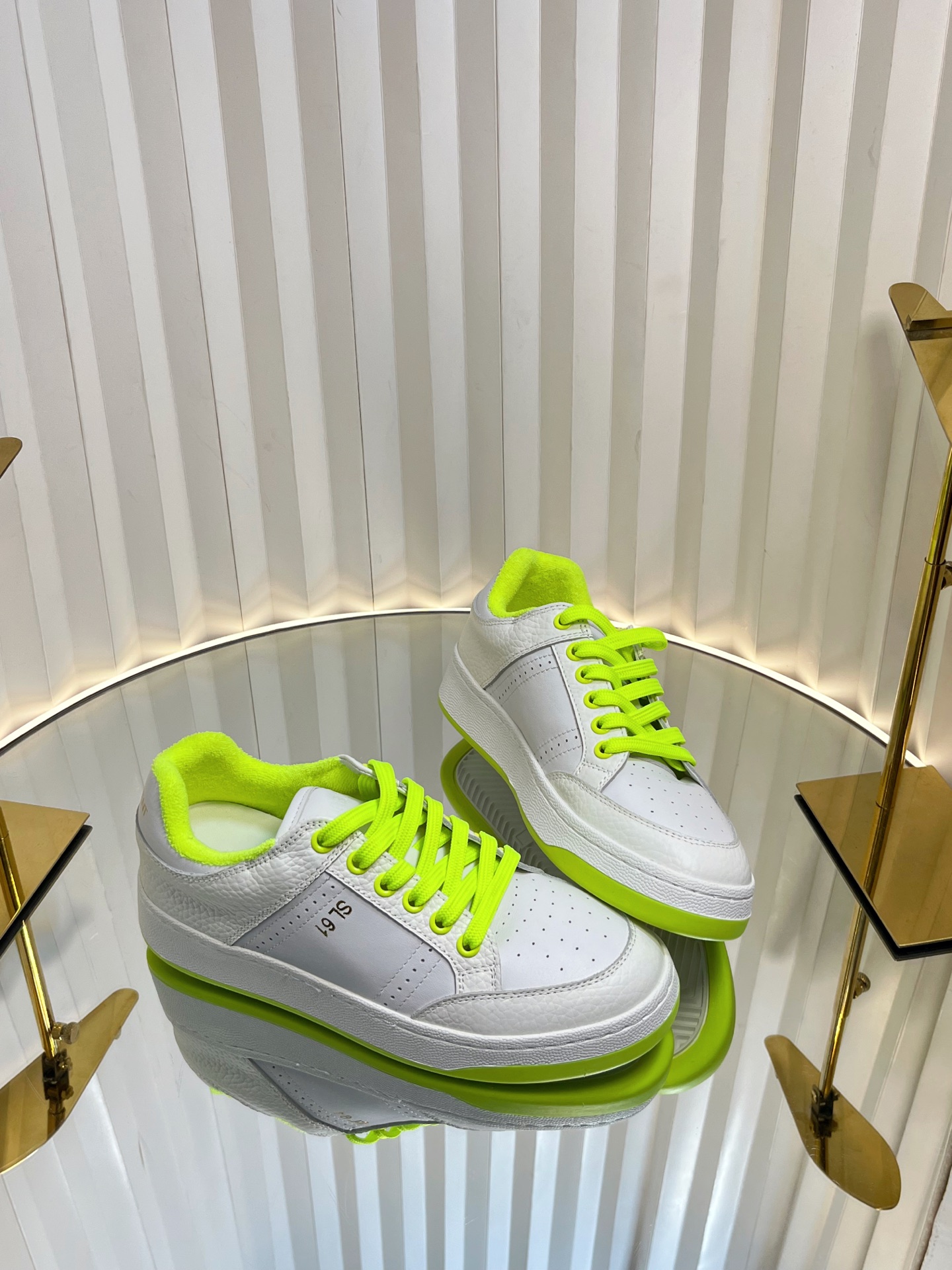 YSL Saint Laurent P153 Spring/Summer Sports Shoes: Original Design, Comfortable Fit, Premium Materials - 图片 5