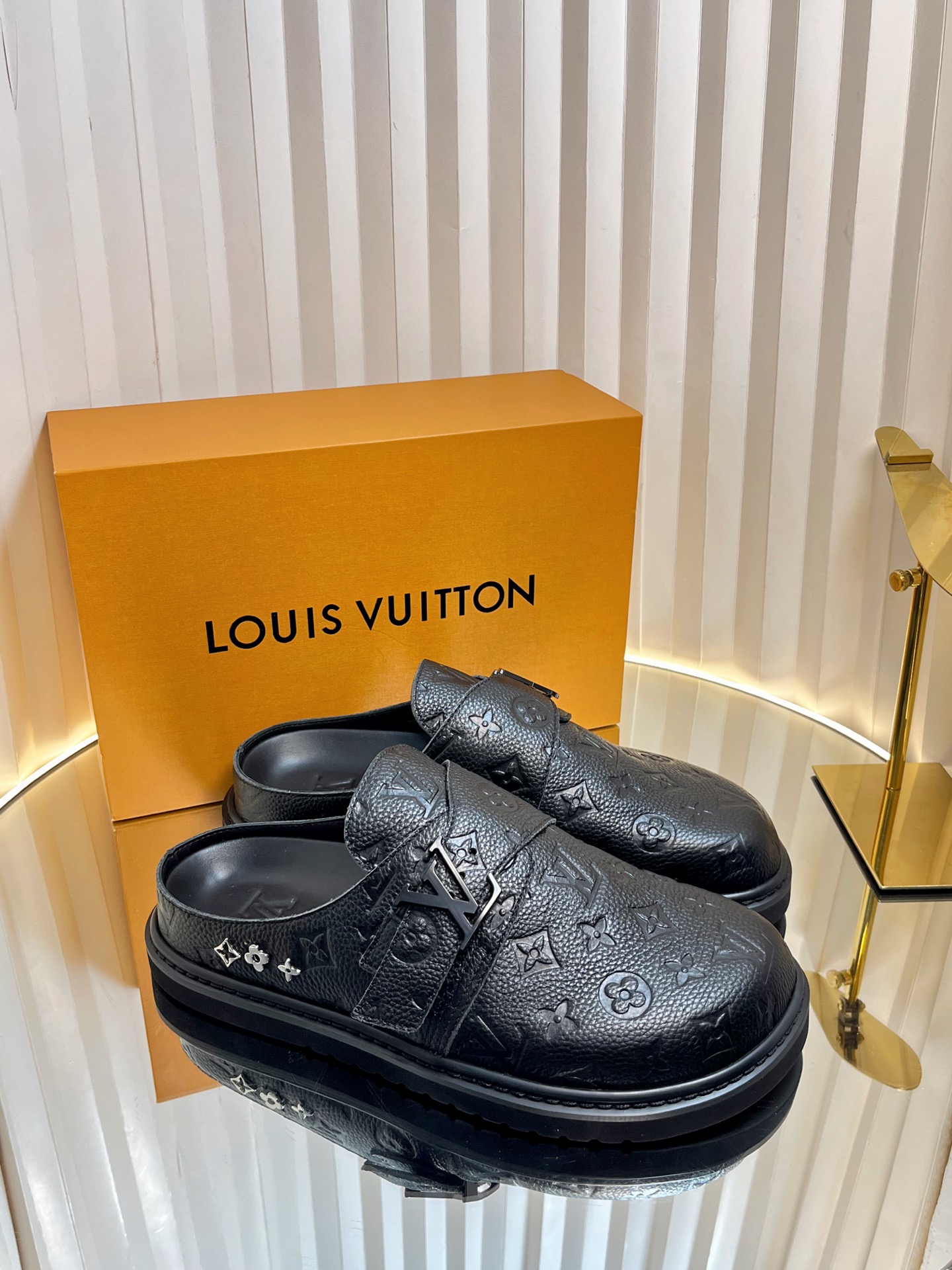 NO:240608,Women's Size Men's Size 