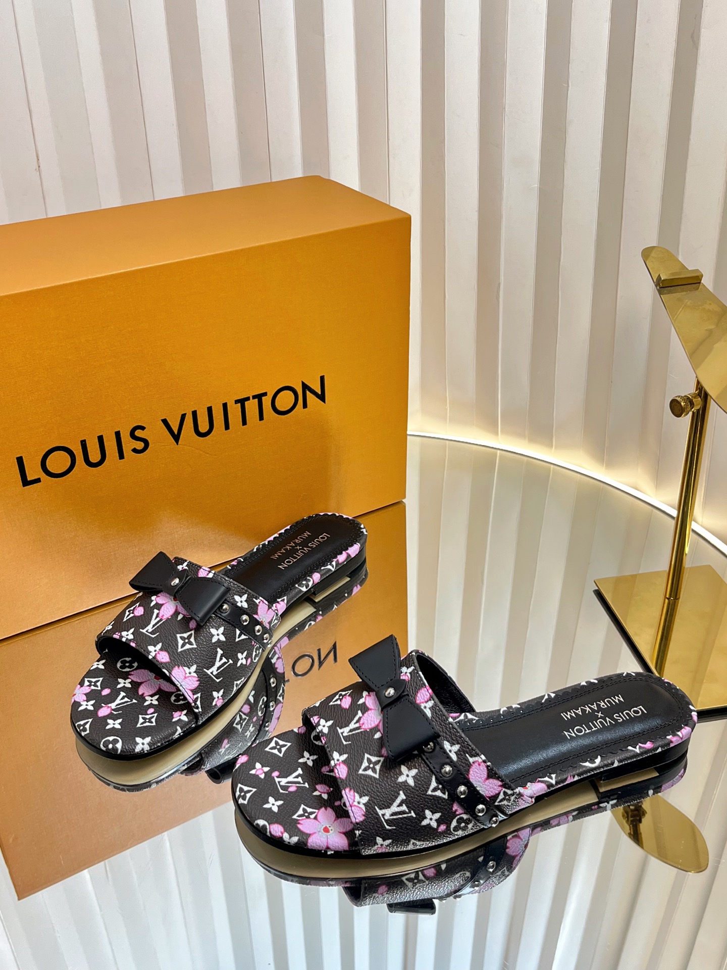 Louis Vuitton Murakami Monogram Women's Slides Sandals, Size 35-42 3 i1744669288798 8004 0 1