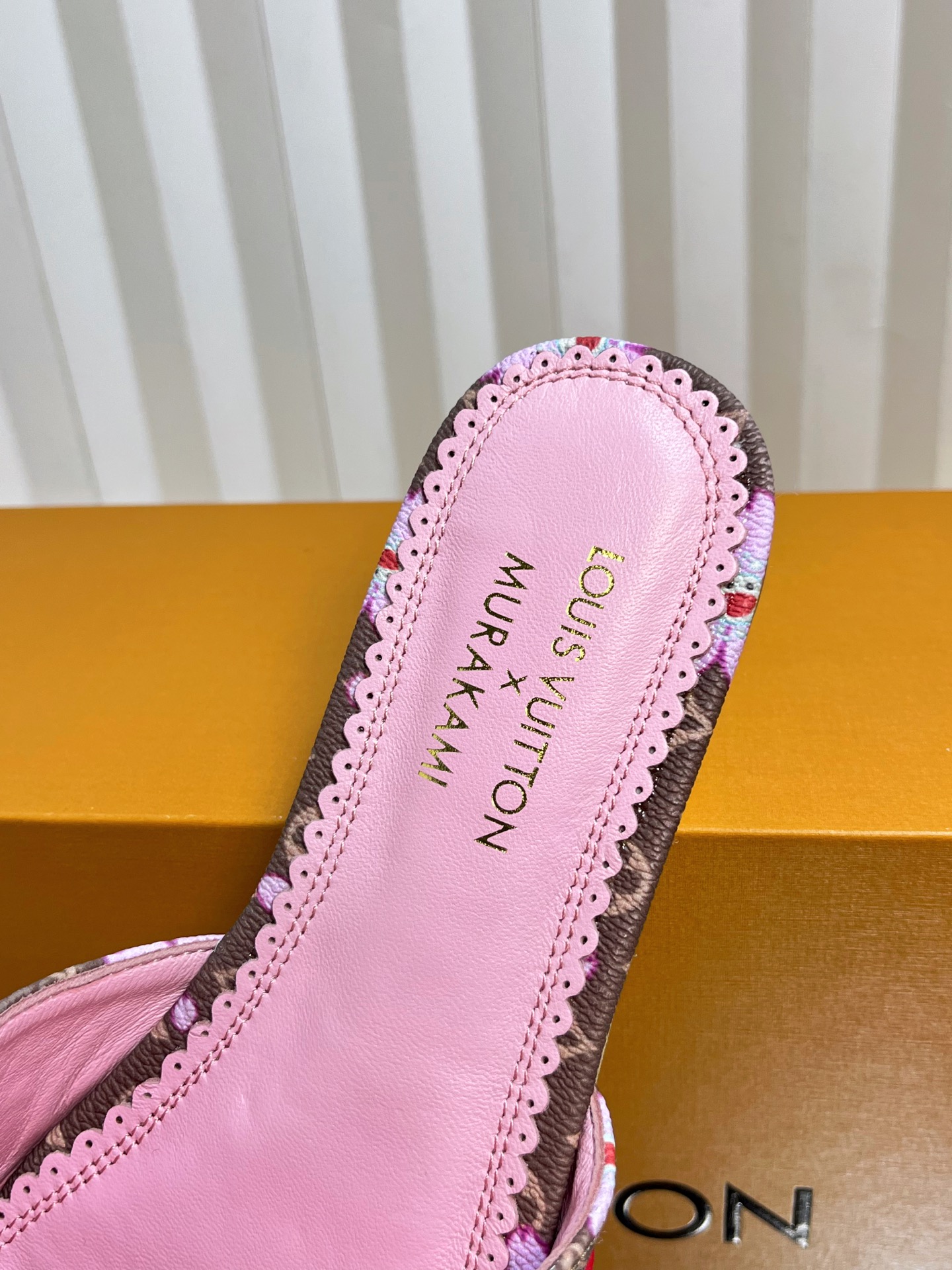 Louis Vuitton Murakami Monogram Bow Flat Mule Sandals | Women's Designer Slides 9 i1744669658865 476 0 7
