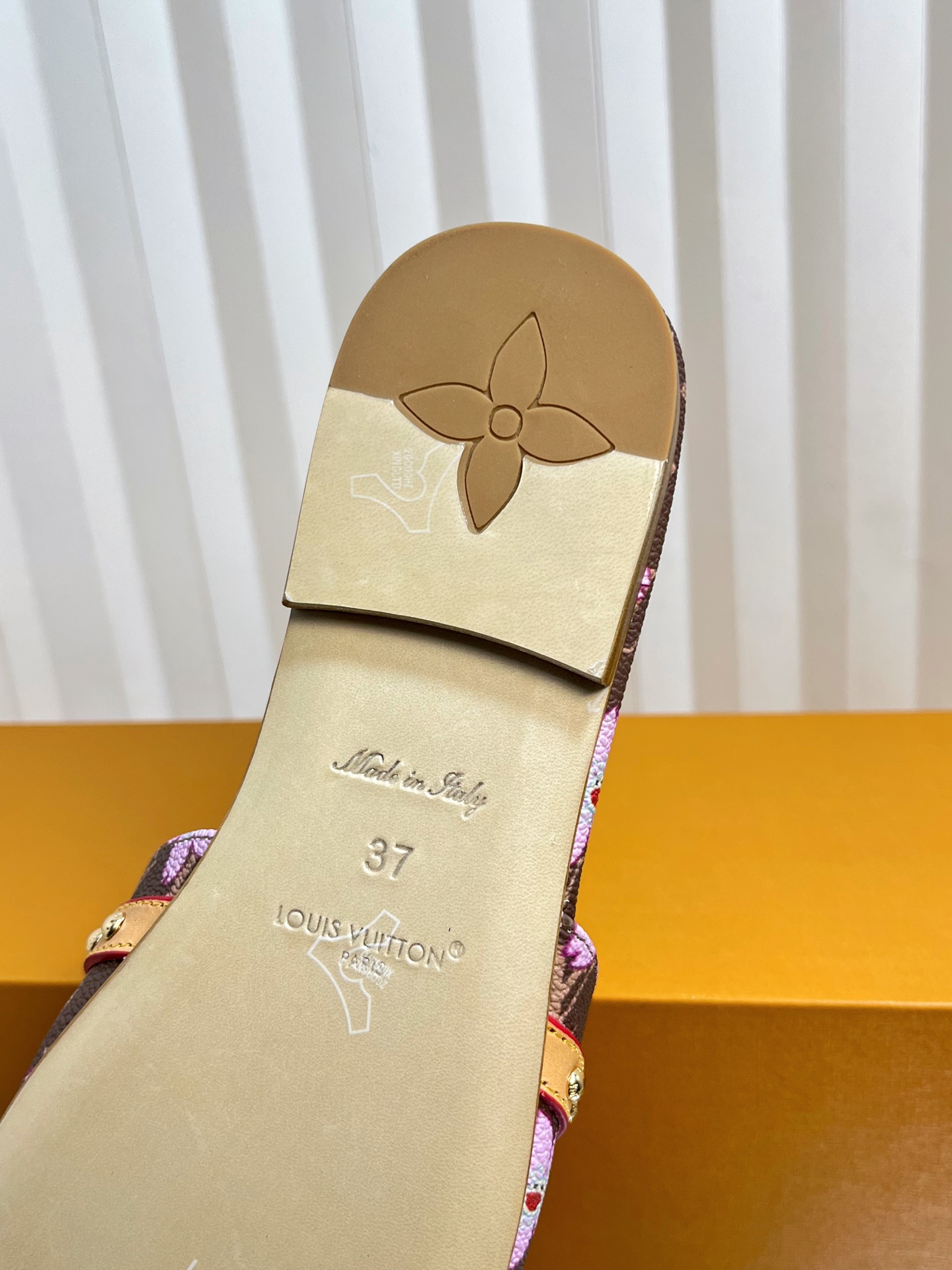 Louis Vuitton Murakami Monogram Bow Flat Mule Sandals | Women's Designer Slides 10 i1744669658957 3677 0 8