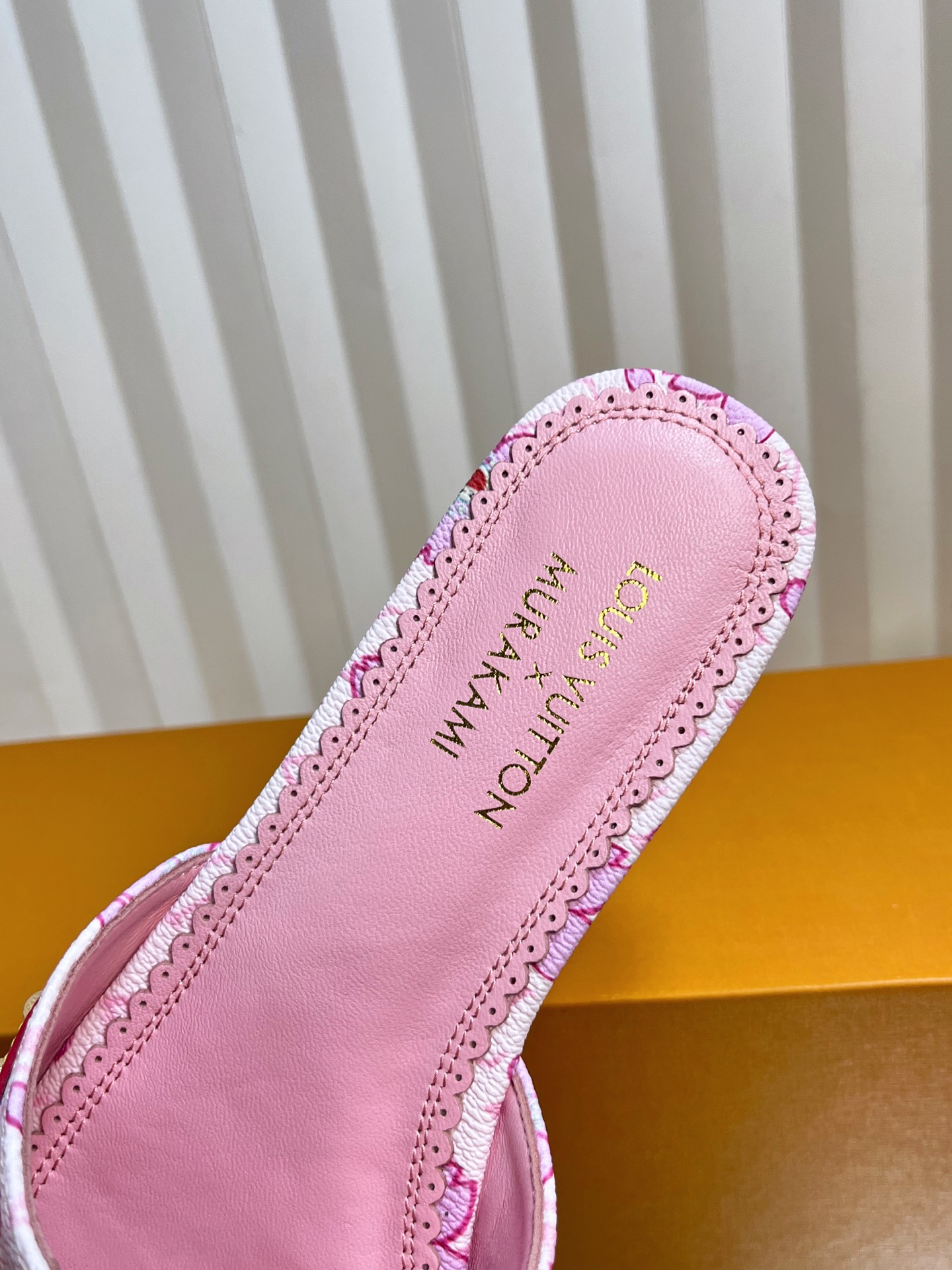 Louis Vuitton Murakami Pink Monogram Leather Bowtie Women's Mules Slides 9 i1744669672894 6759 0 7