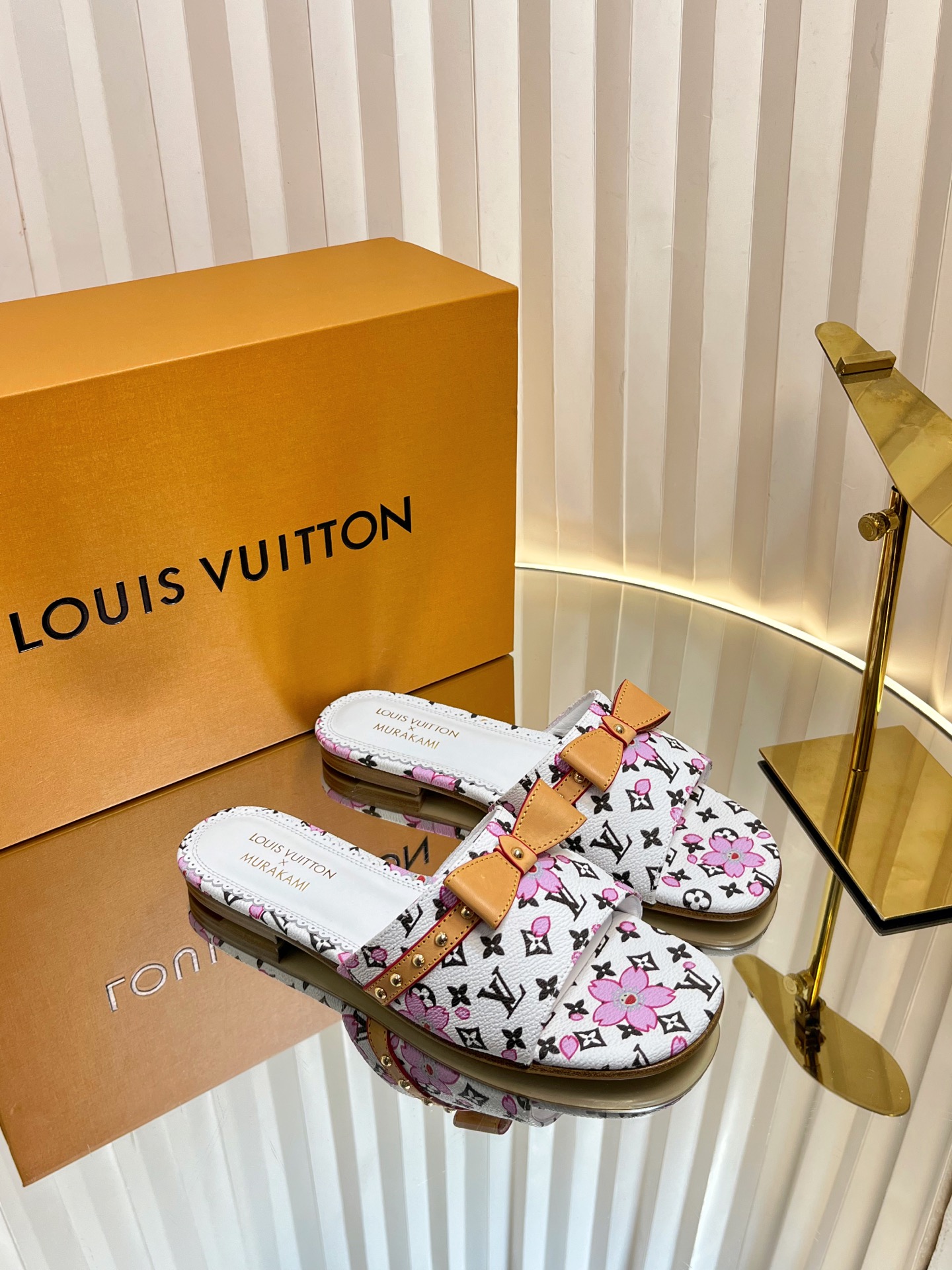 Louis Vuitton Murakami Print Bow Detail Slides Women's Size 35-42 1 i1744669700387 1192 0 0