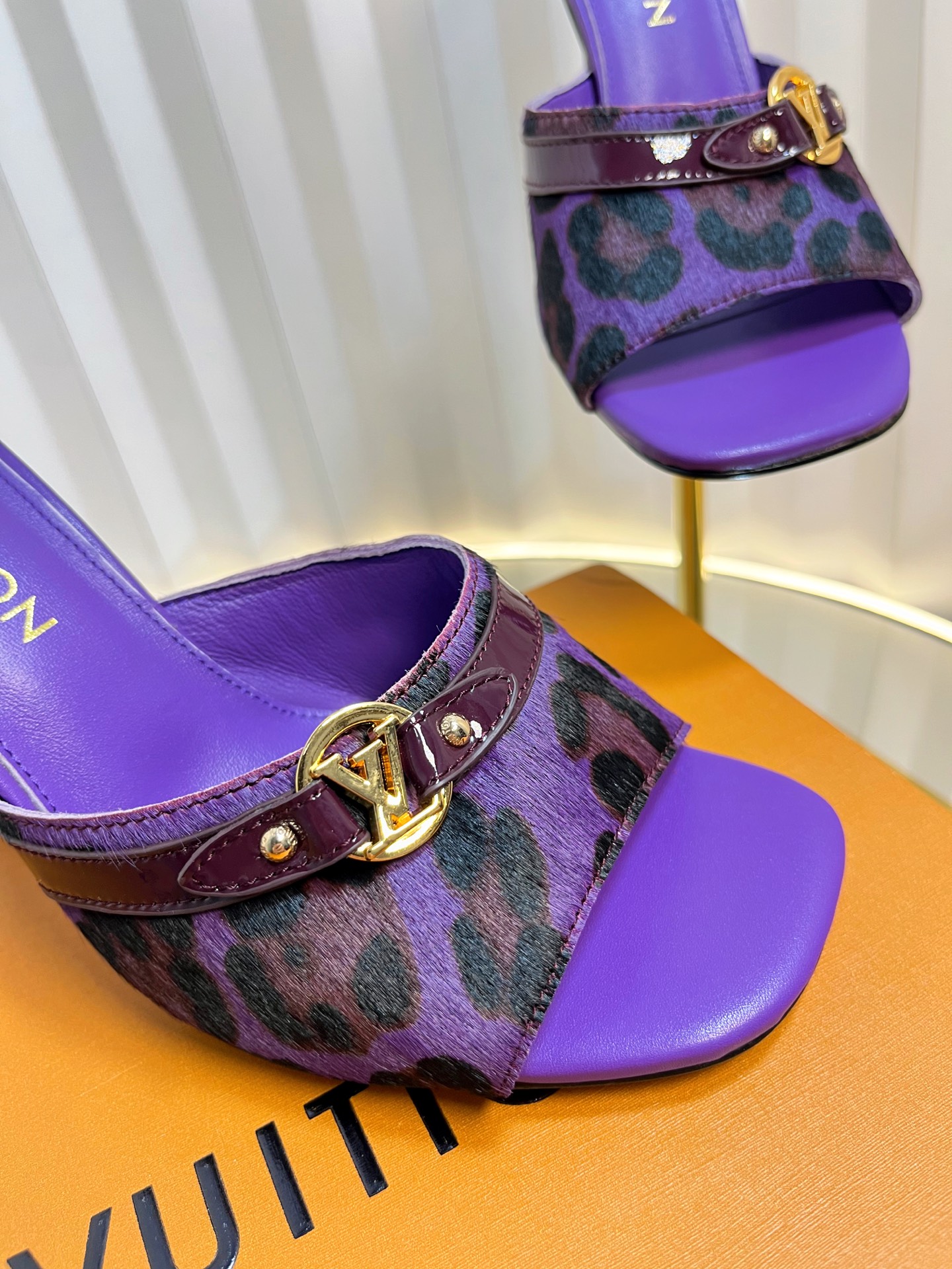 Louis Vuitton Purple Animal Print Heeled Mules Slides Women Shoes Size 35-42 7 i1750632022466 4121 0 5