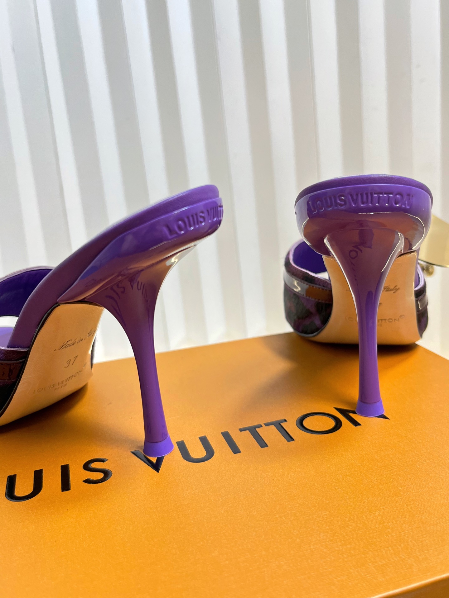 Louis Vuitton Purple Animal Print Heeled Mules Slides Women Shoes Size 35-42 9 i1750632023984 7170 0 7