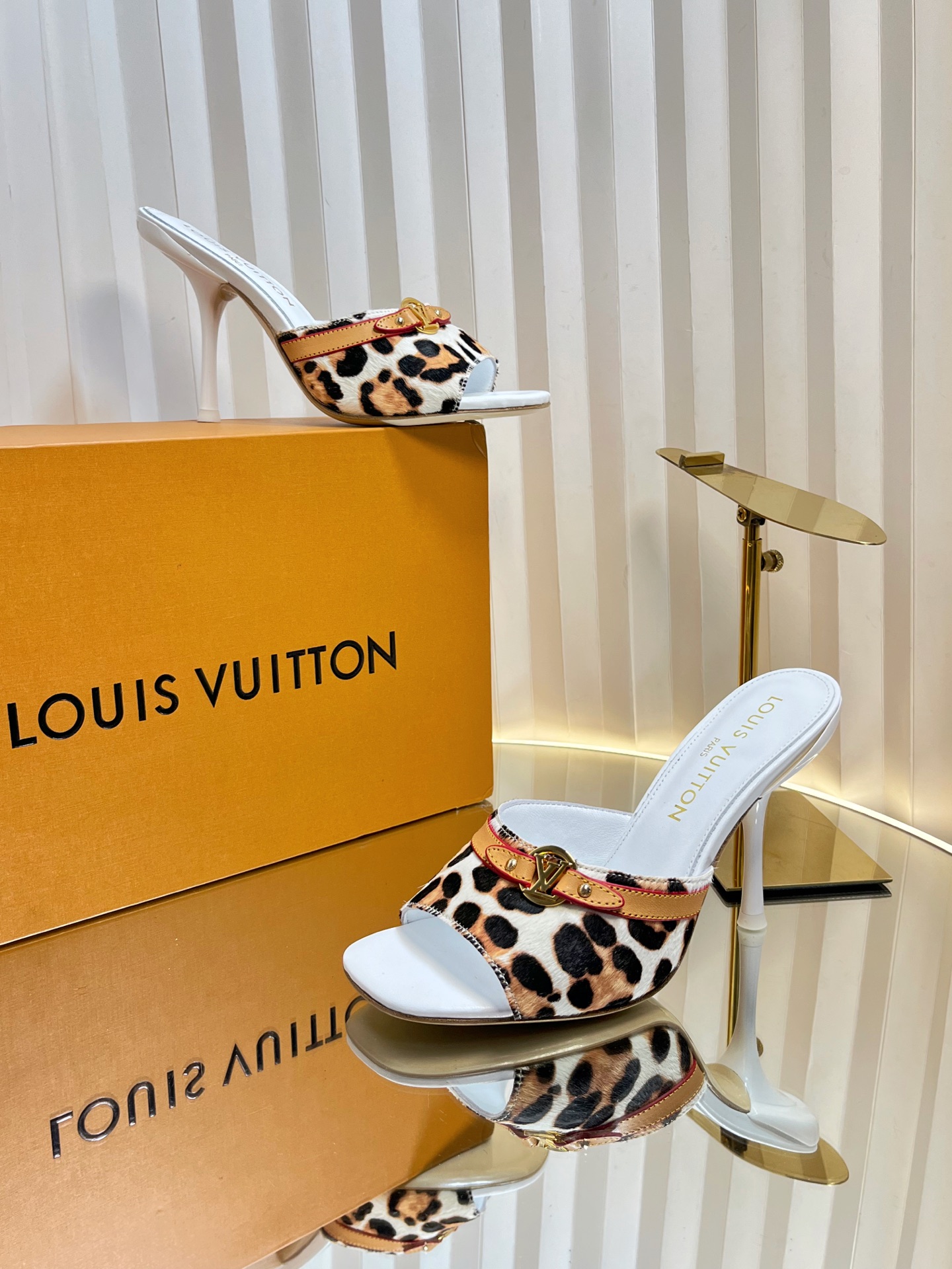 Louis Vuitton Women's Mules with Leopard Print, Size 35-42, Elegant Heels 5 i1750632059806 784 0 3