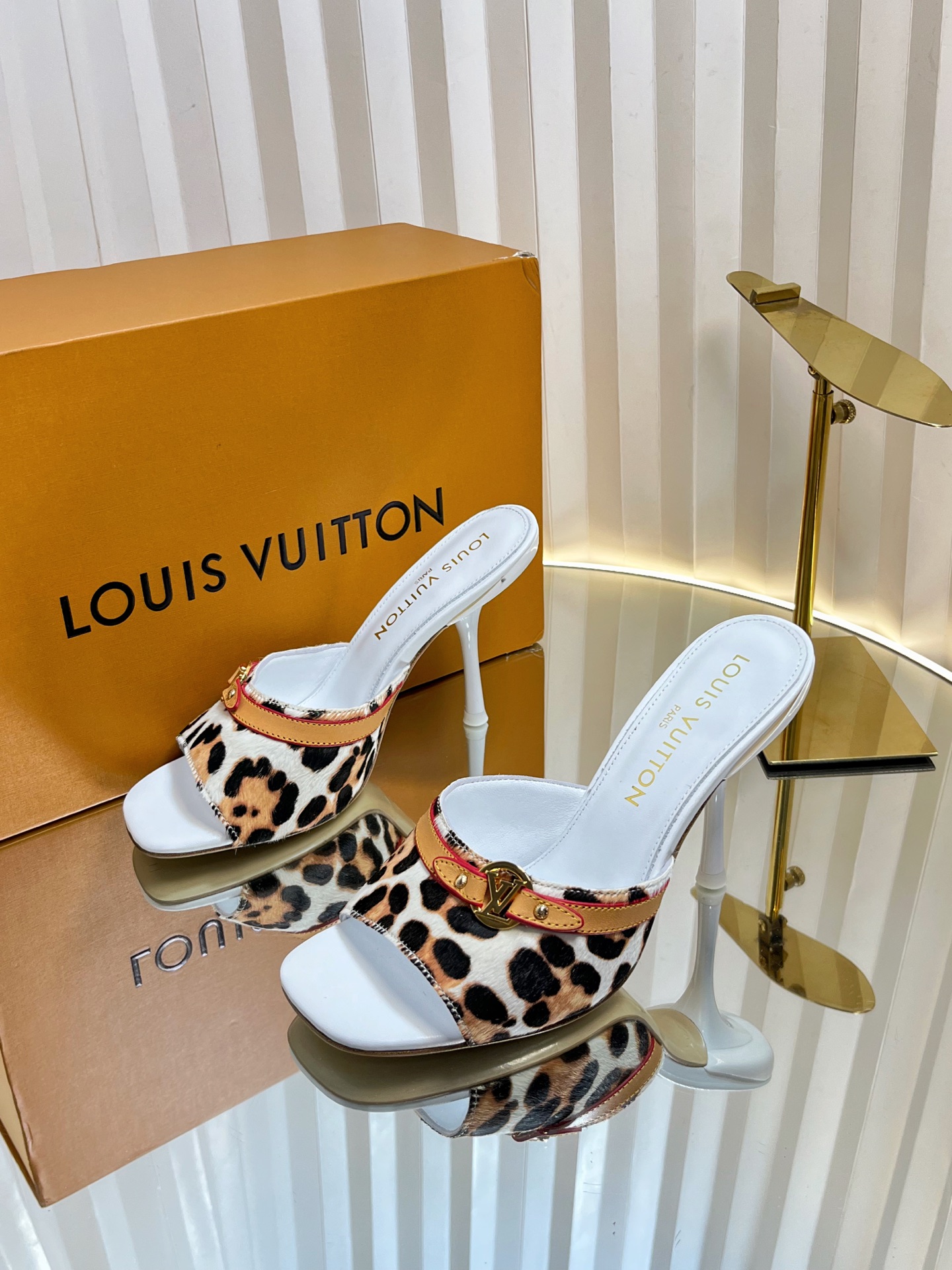 Louis Vuitton Women's Mules with Leopard Print, Size 35-42, Elegant Heels 3 i1750632059828 9819 0 1