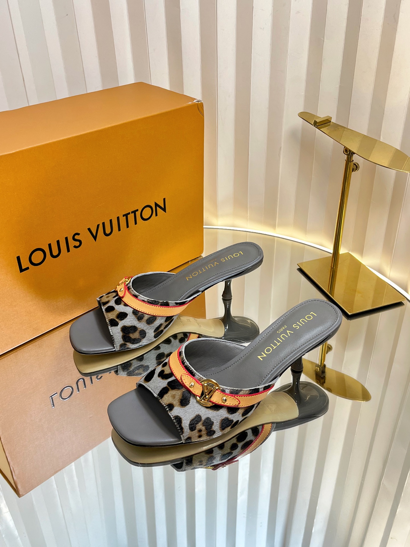 Louis Vuitton Women's Leopard Print Mules - Stylish & Comfortable - Size 35-42 2 i1750632171090 5968 0 1