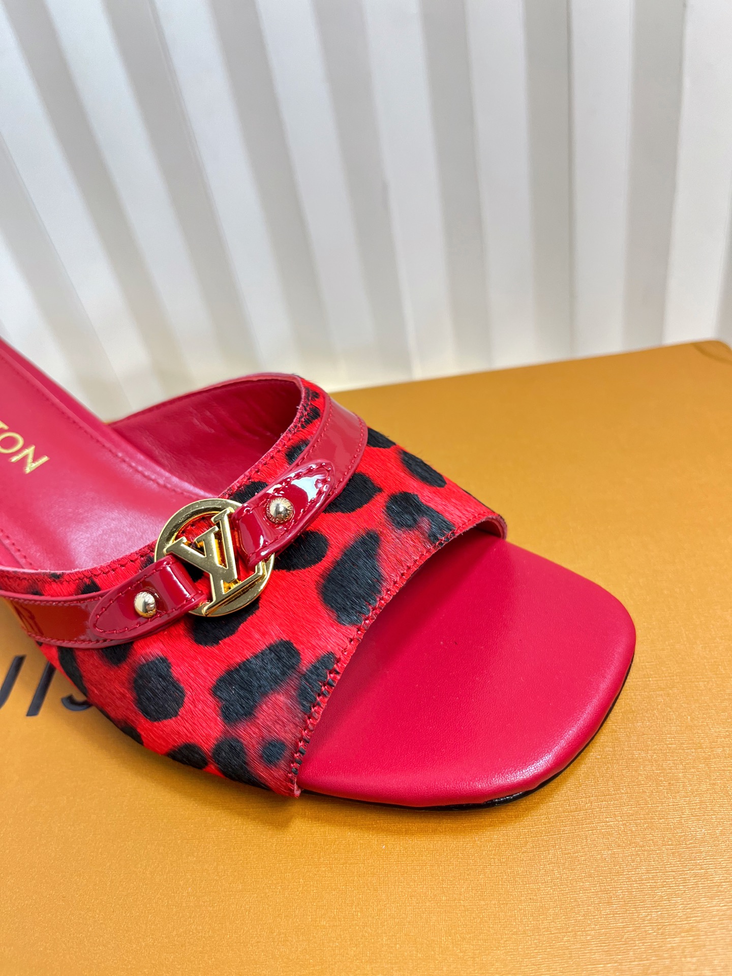 Louis Vuitton Red Leopard Print Women's Heeled Sandals Mules Slides Pumps 6 i1750632202353 8536 0 5