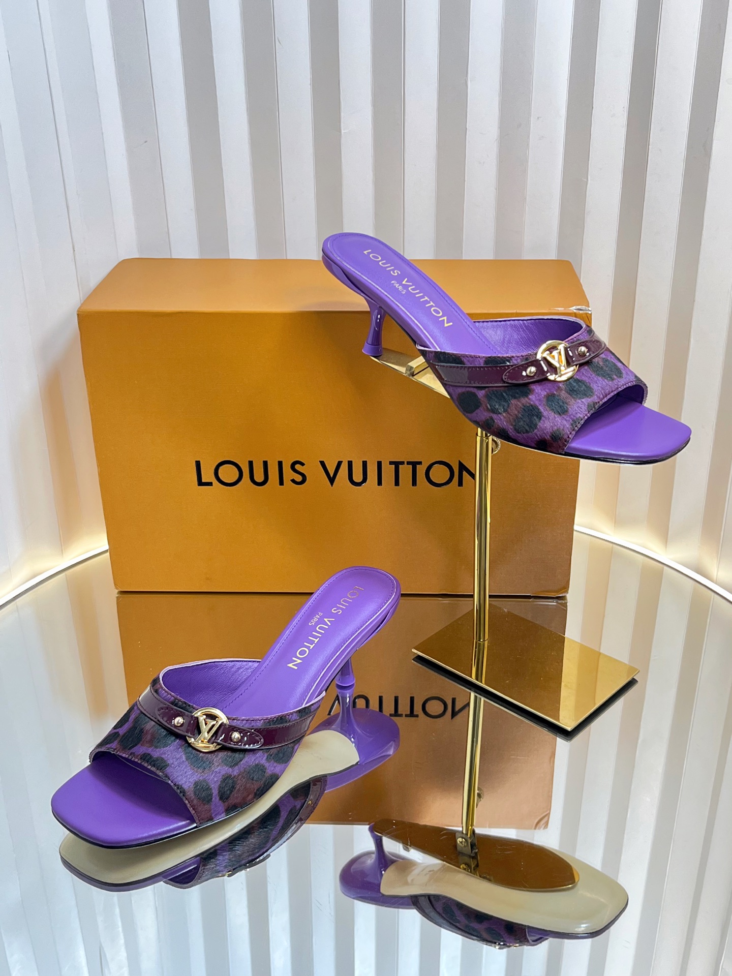 Louis Vuitton Purple Animal Print Heeled Mules Slides Women Shoes 6 i1750632262671 3278 0 4