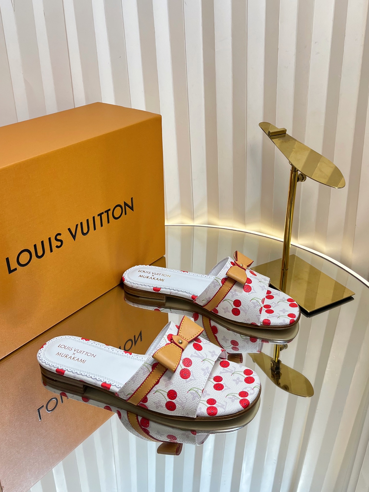 Louis Vuitton Murakami Cherry Print Bow Mules Slides Women Shoes 2 i1751236568468 6130 0 0