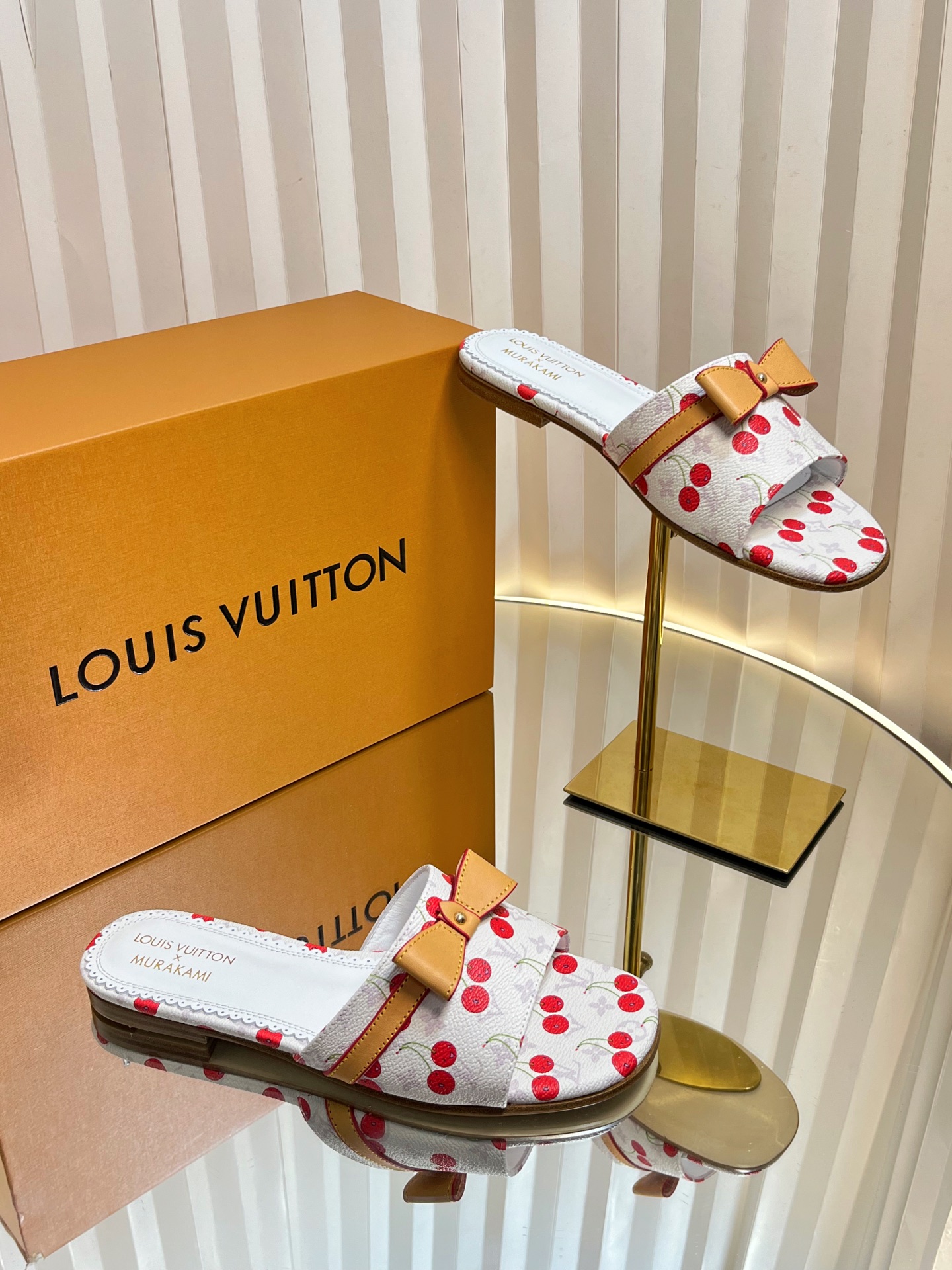Louis Vuitton Murakami Cherry Print Bow Mules Slides Women Shoes 6 i1751236568482 4828 0 4