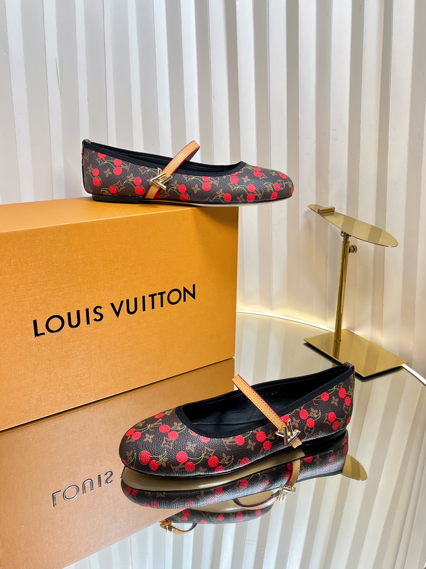 Louis Vuitton Ballerina Shoes - Monogram Cherry Print - Women's Size 35-42 5 i1751236698741 9885 0 3