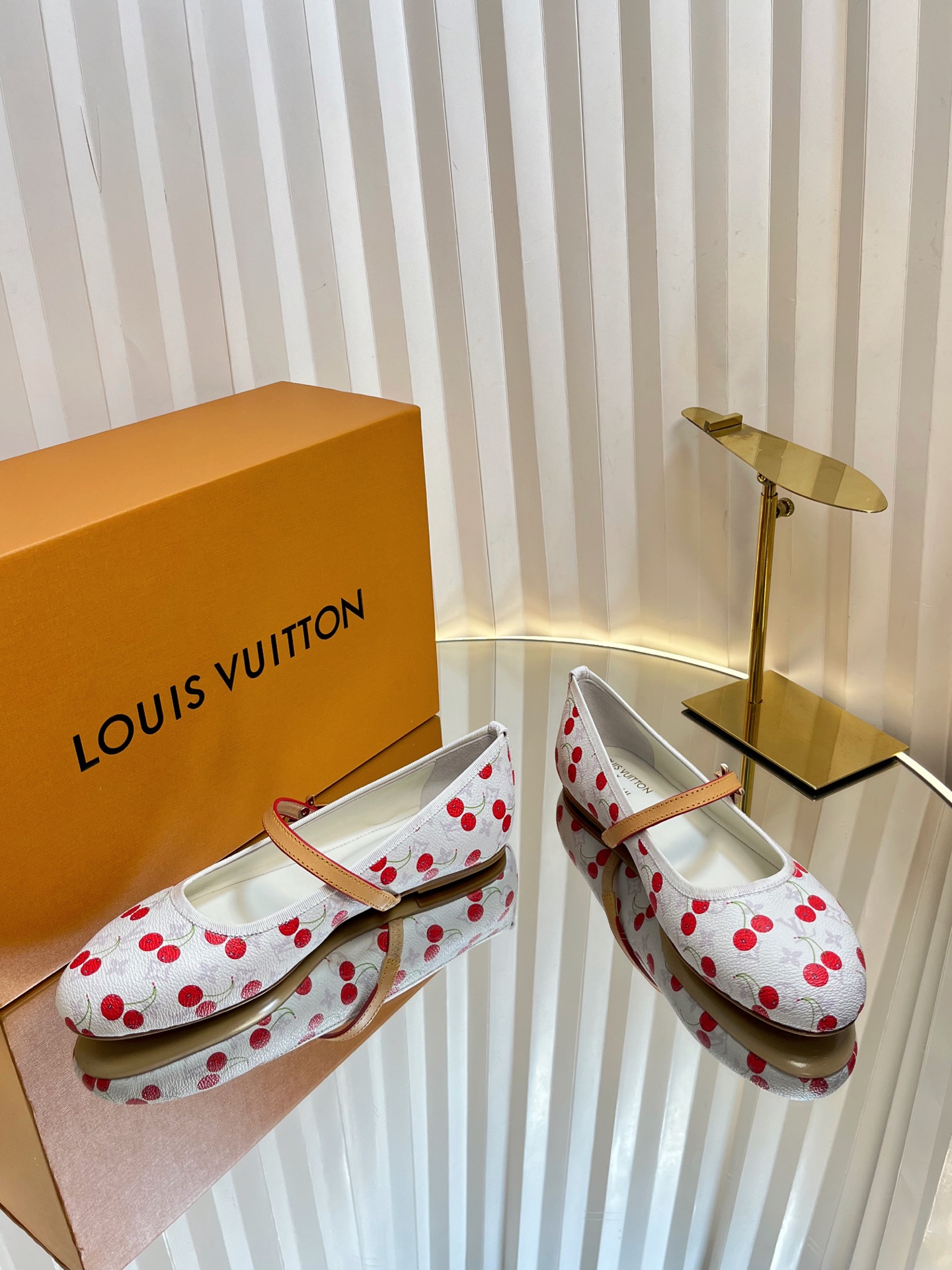 Louis Vuitton Women's Ballerina Flats with Cherry Print, Size 35-42 4 i1751236755327 8258 0 2